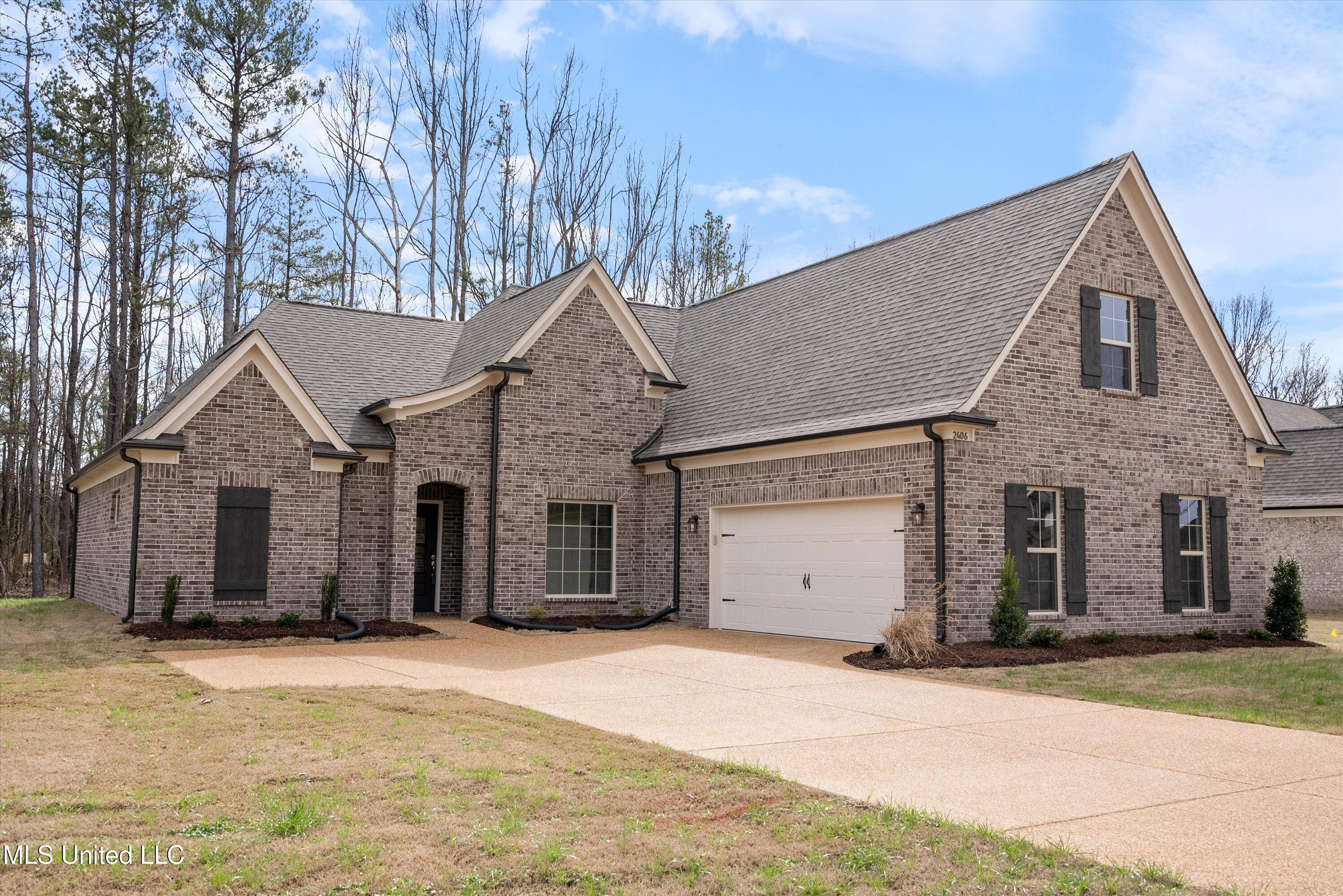 2406 Scott Meadows Lane, Hernando, Mississippi image 3