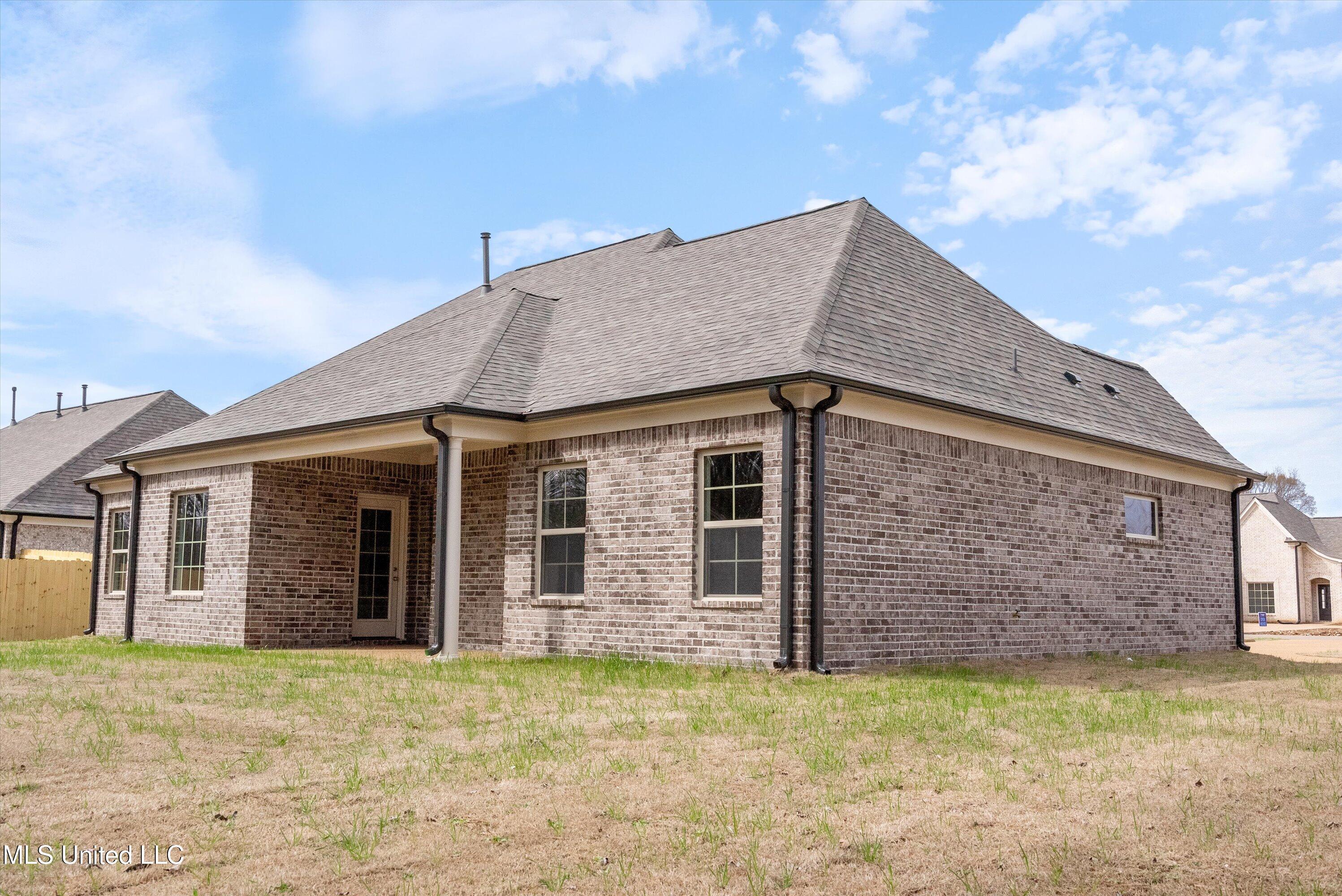 2406 Scott Meadows Lane, Hernando, Mississippi image 26