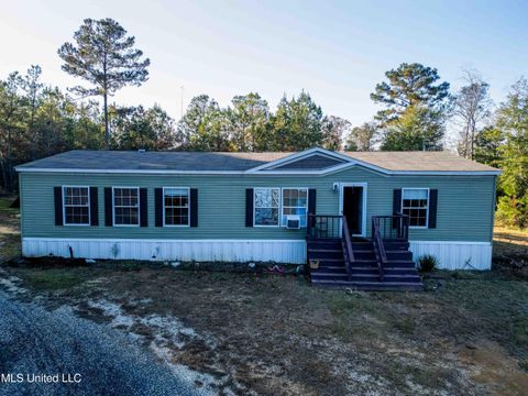 Mobile Home For Sale - 54 New Saint Paul Church Drive<br/> Waynesboro, MS 39367