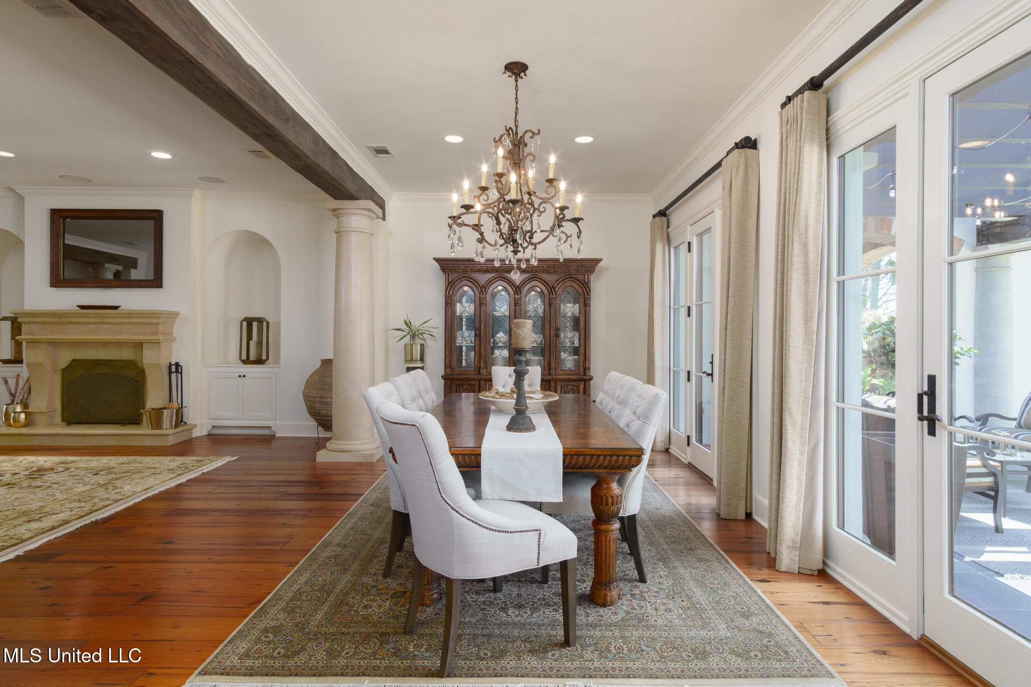 65 Pecan, Hattiesburg, Mississippi image 14