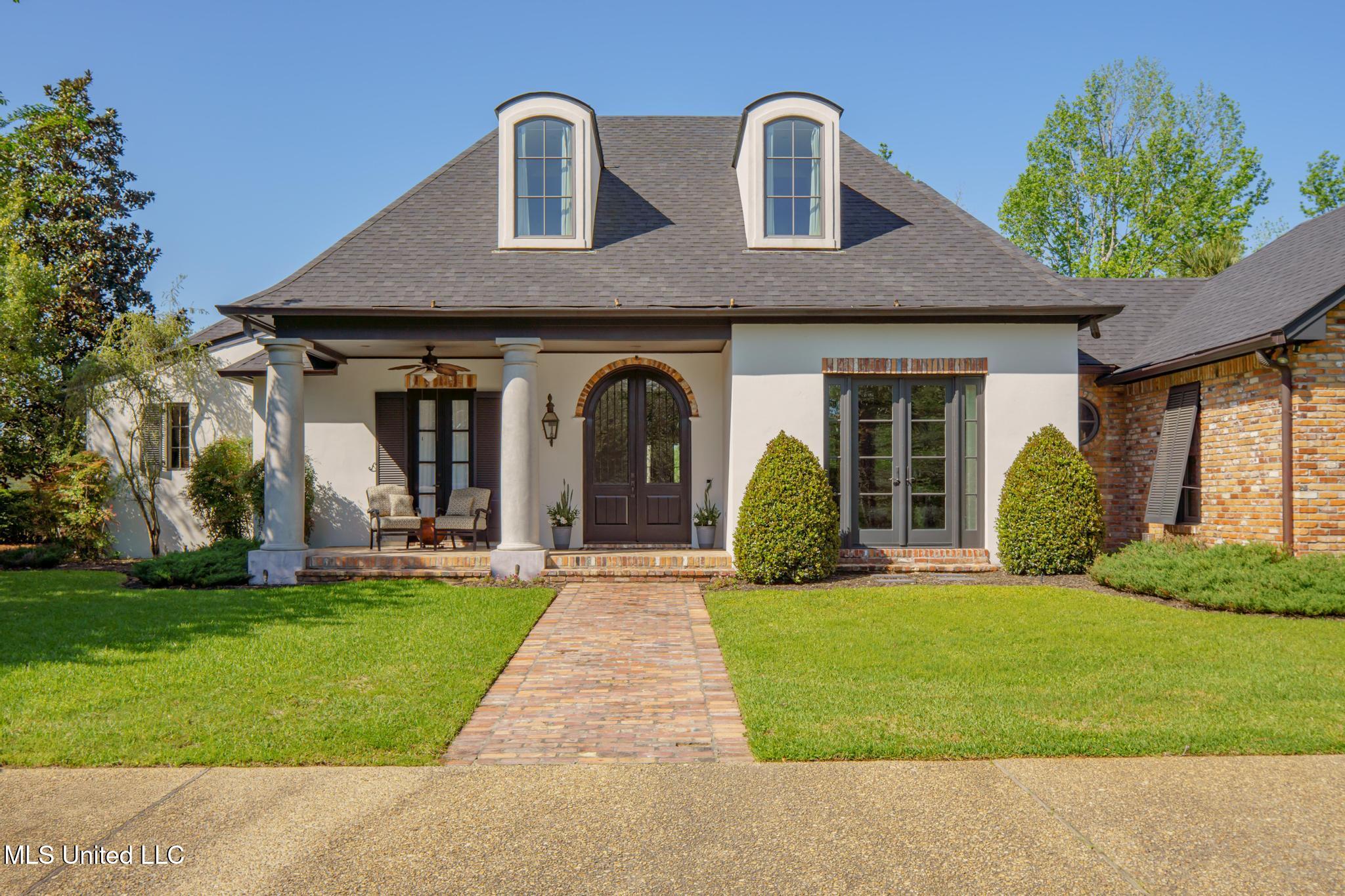 65 Pecan, Hattiesburg, Mississippi image 8