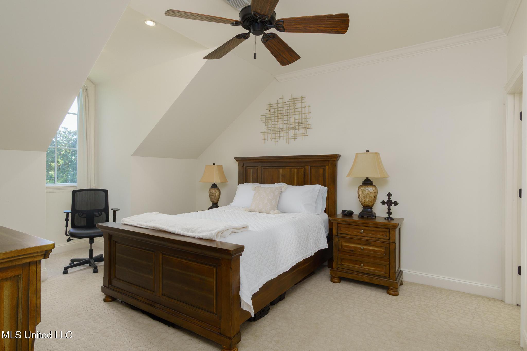 65 Pecan, Hattiesburg, Mississippi image 36