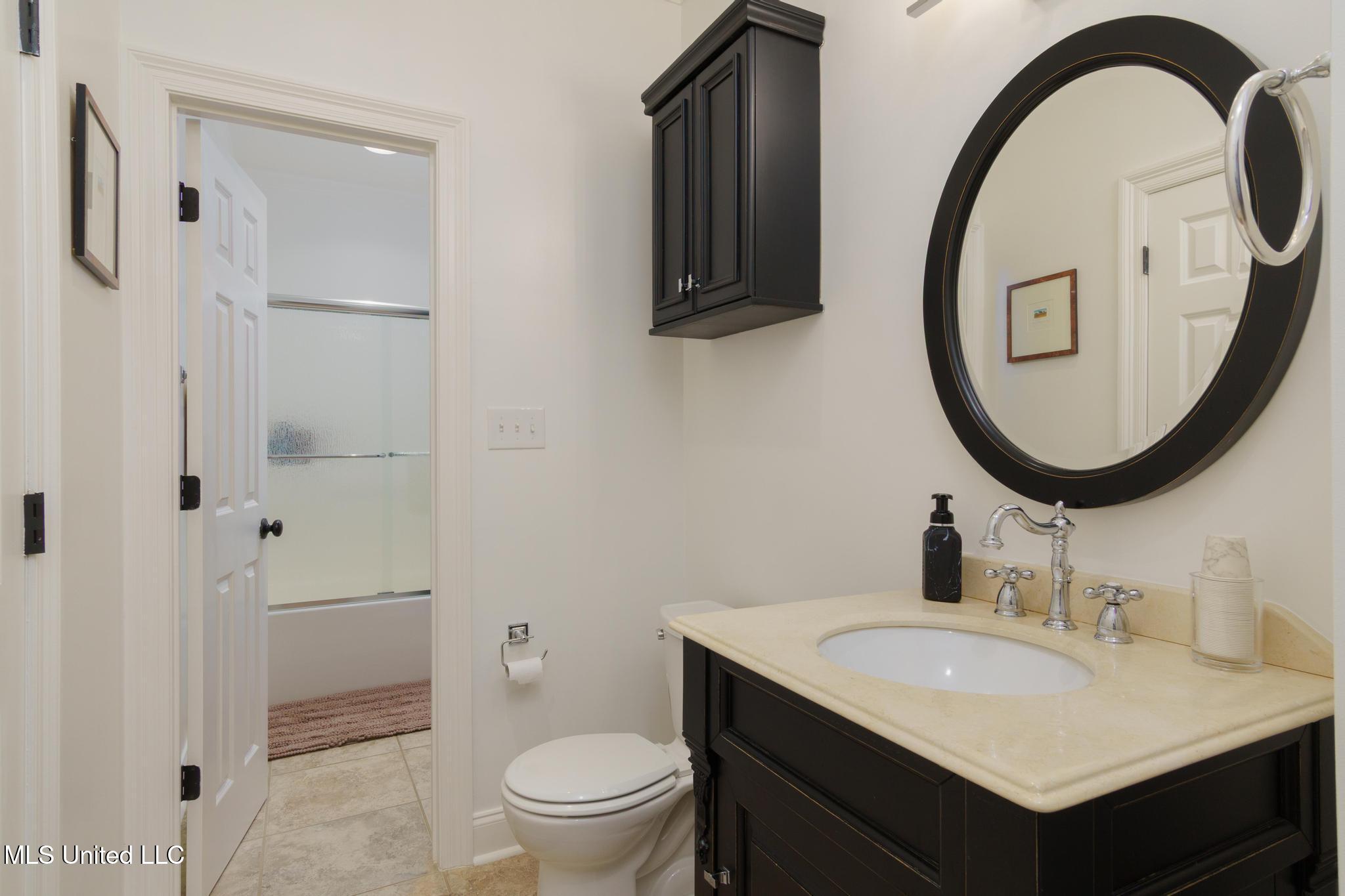 65 Pecan, Hattiesburg, Mississippi image 37