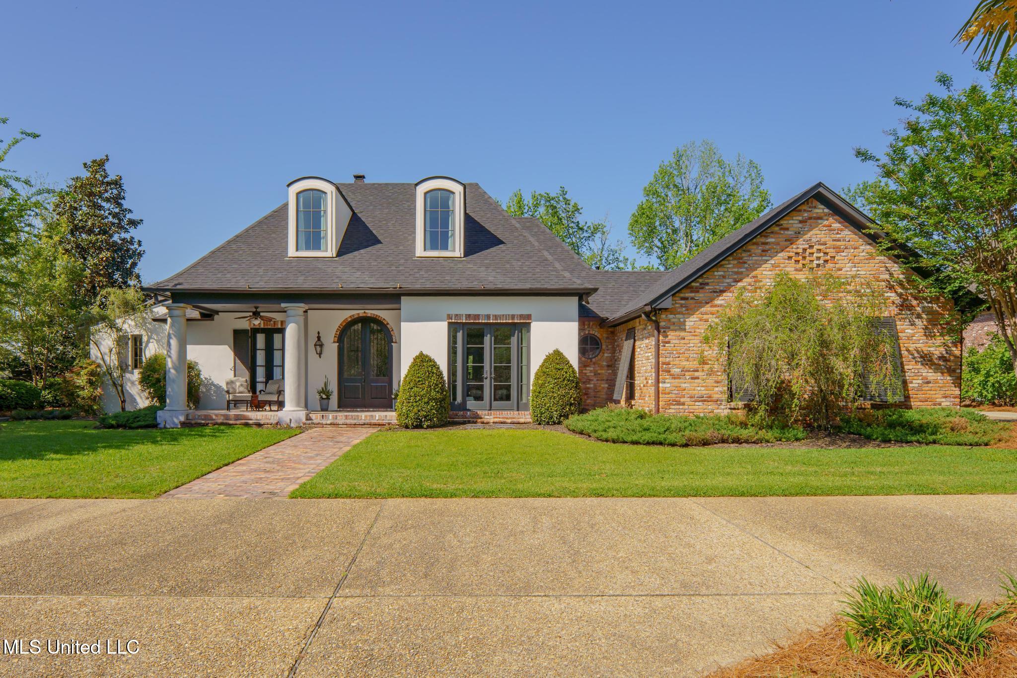 65 Pecan, Hattiesburg, Mississippi image 5