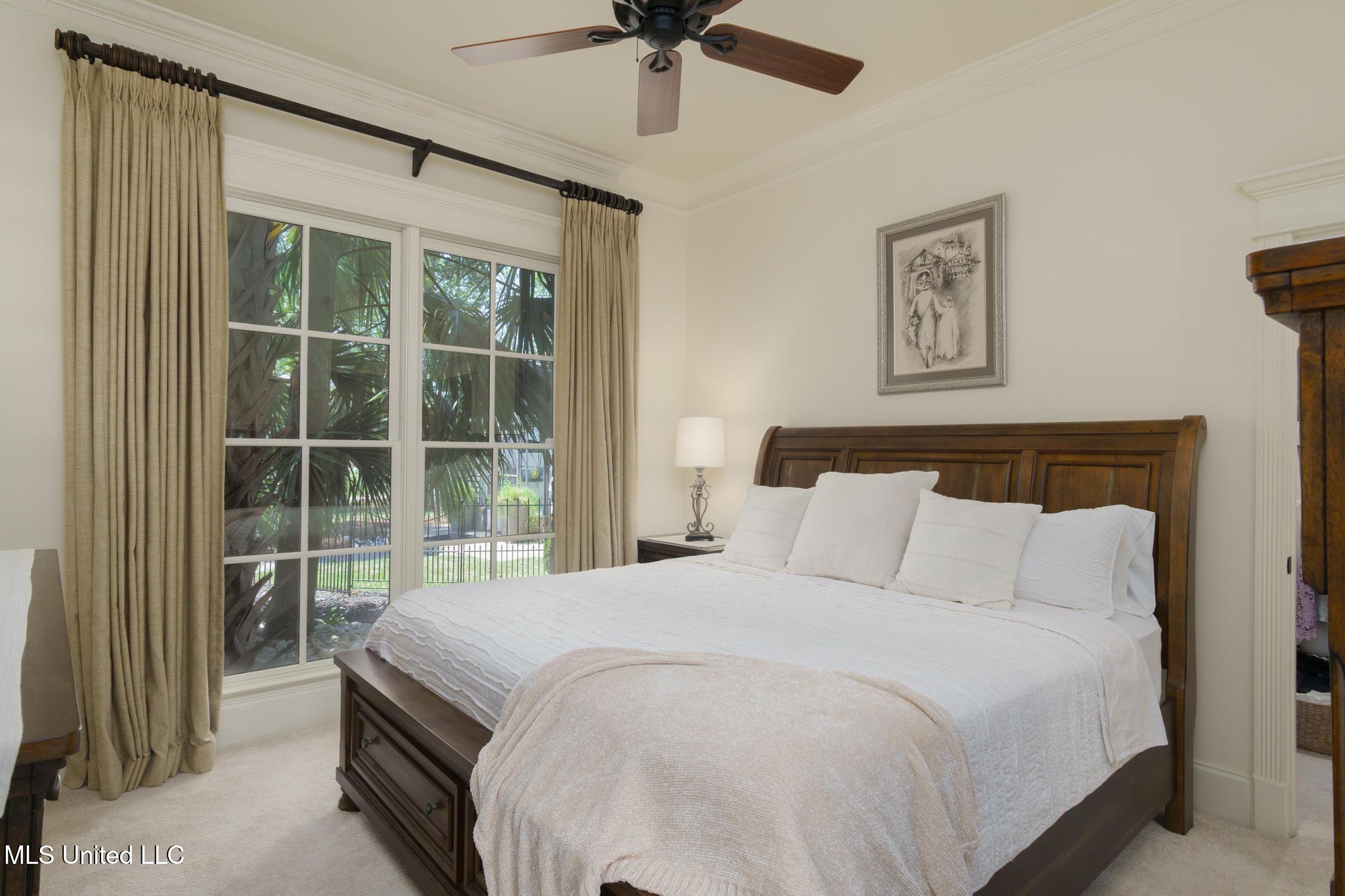 65 Pecan, Hattiesburg, Mississippi image 31