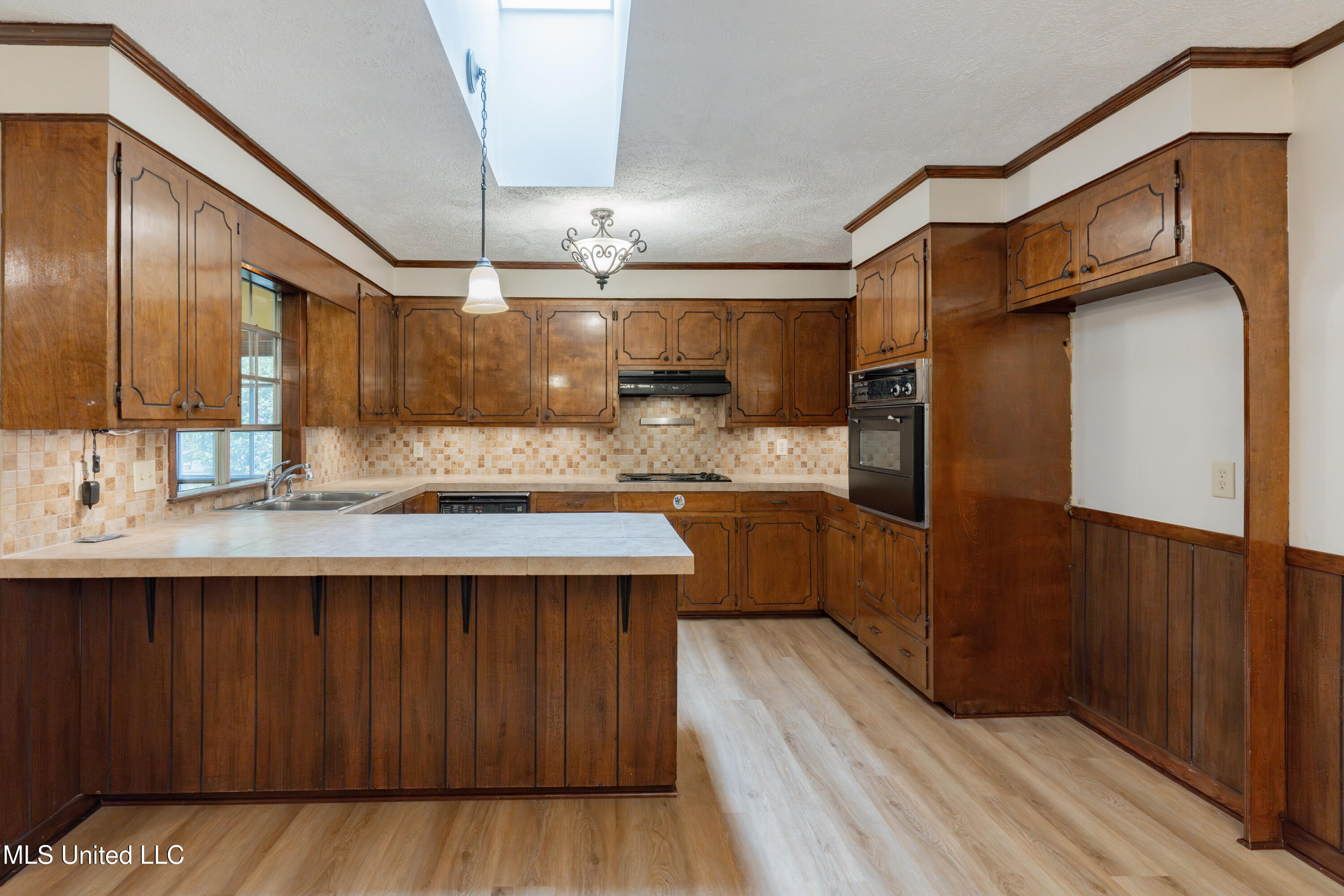 504 Hampton Street, Clinton, Mississippi image 15