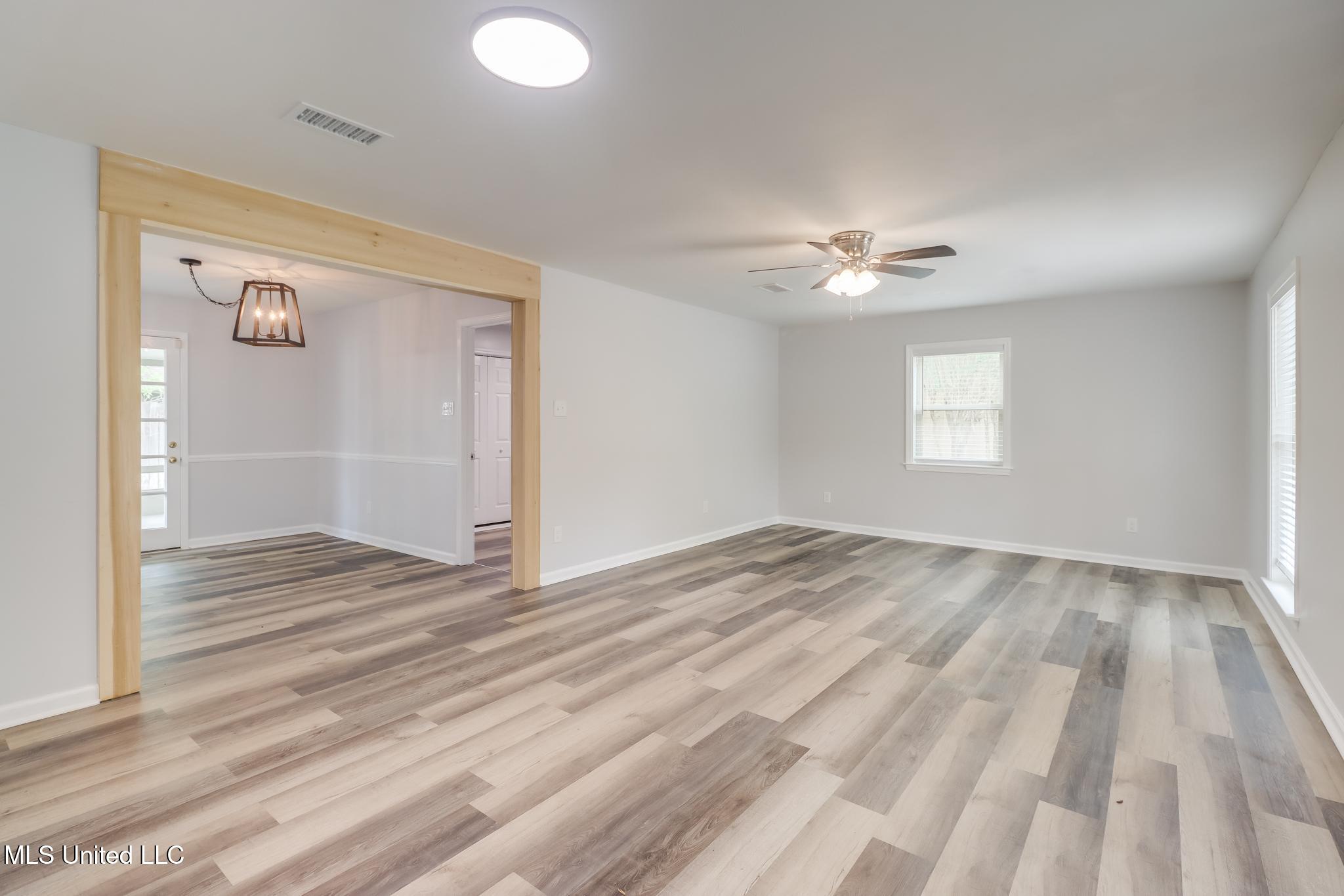 12082 Marlane Place, Gulfport, Mississippi image 4