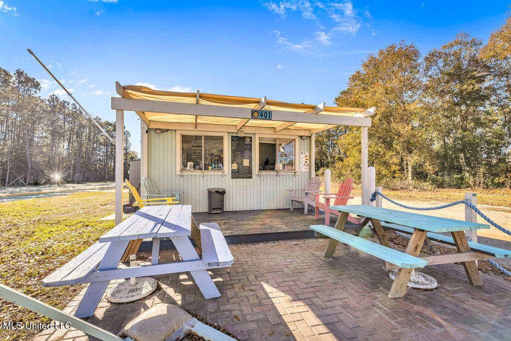 401 Henderson Avenue, Pass Christian, Mississippi image 13