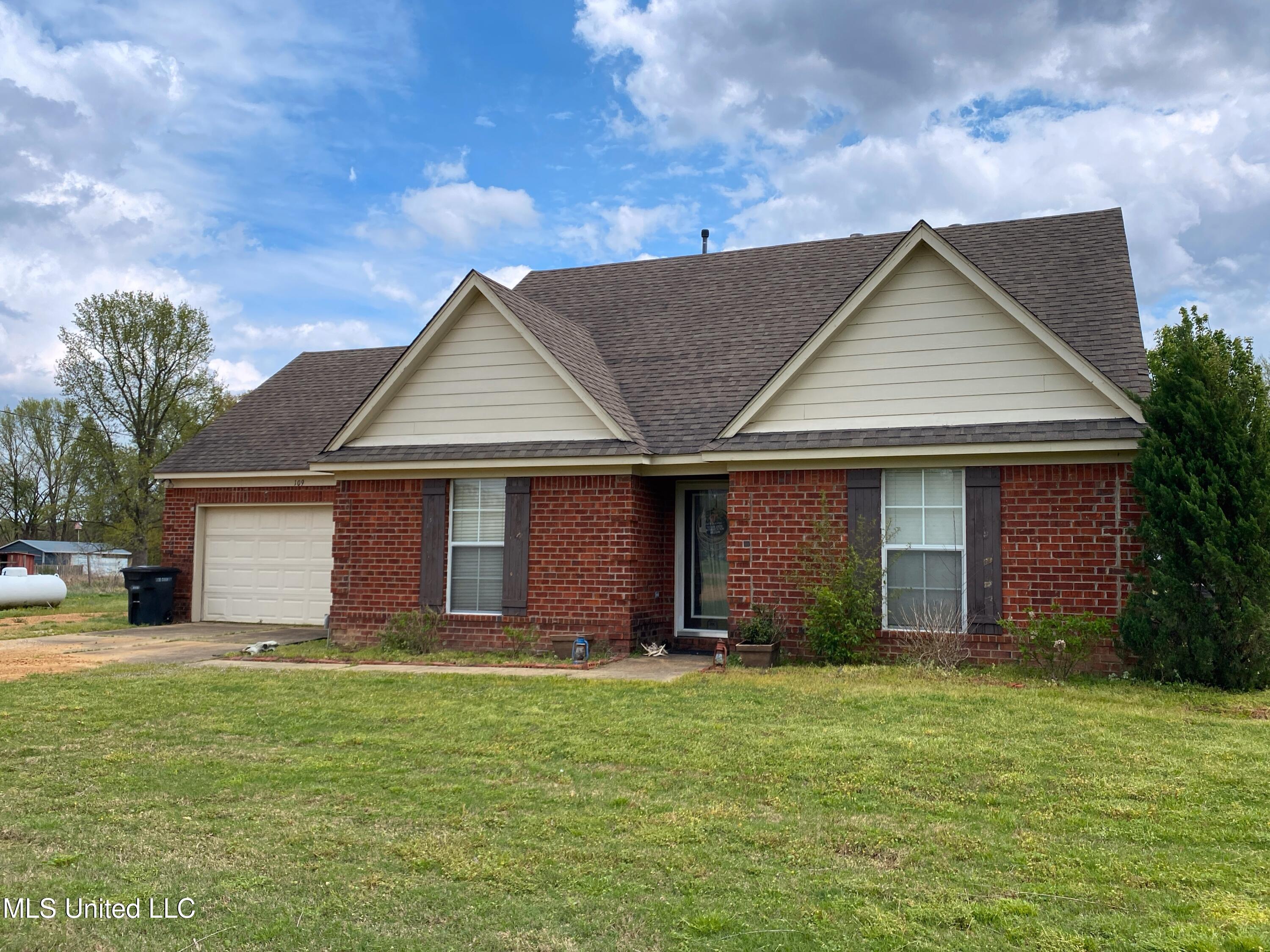 109 Emily Lynn Road, Sarah, Mississippi image 2