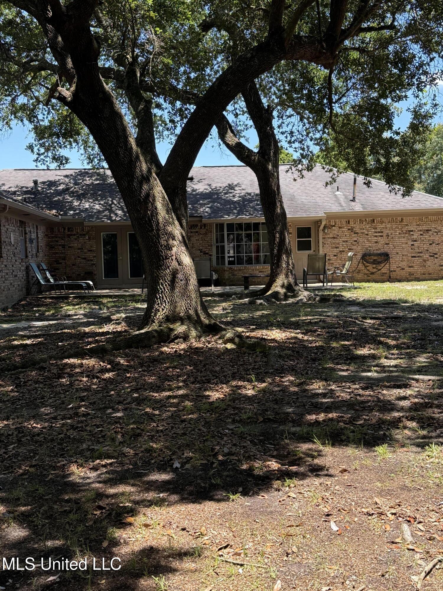 2246 Baywood Drive, Biloxi, Mississippi image 25
