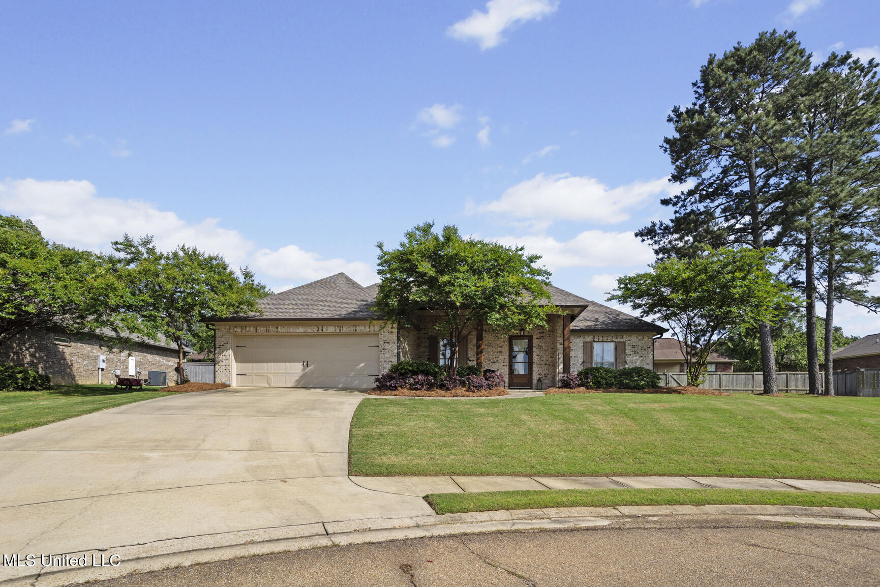 117 Hampton Place, Madison, Mississippi image 2