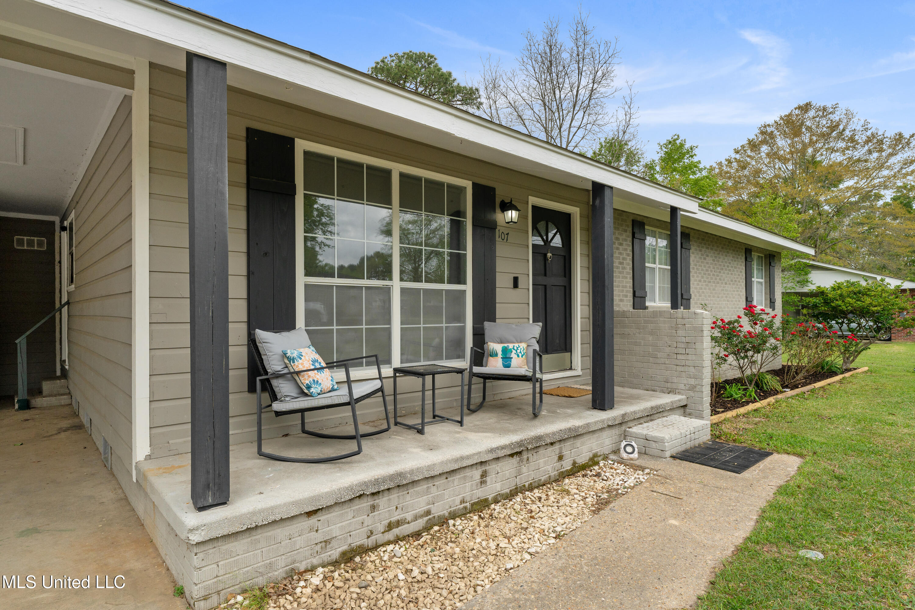 107 Forrest Drive, Petal, Mississippi image 5