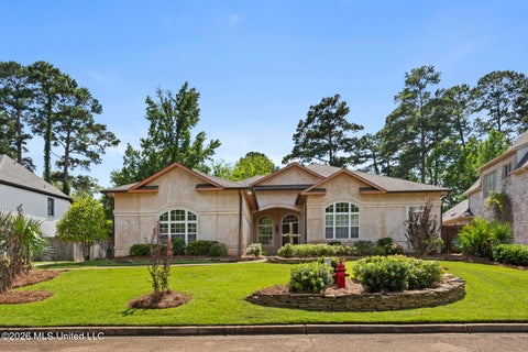 Homes For Sale - 518 Heatherstone Court<br/> Madison County, Ridgeland, MS 39157