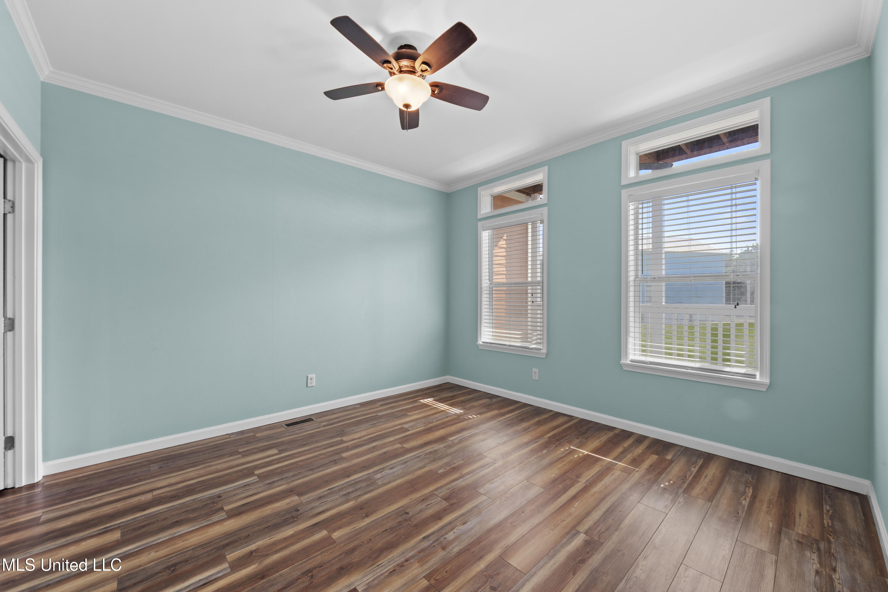 1515 E Beach Boulevard #114, Pass Christian, Mississippi image 7