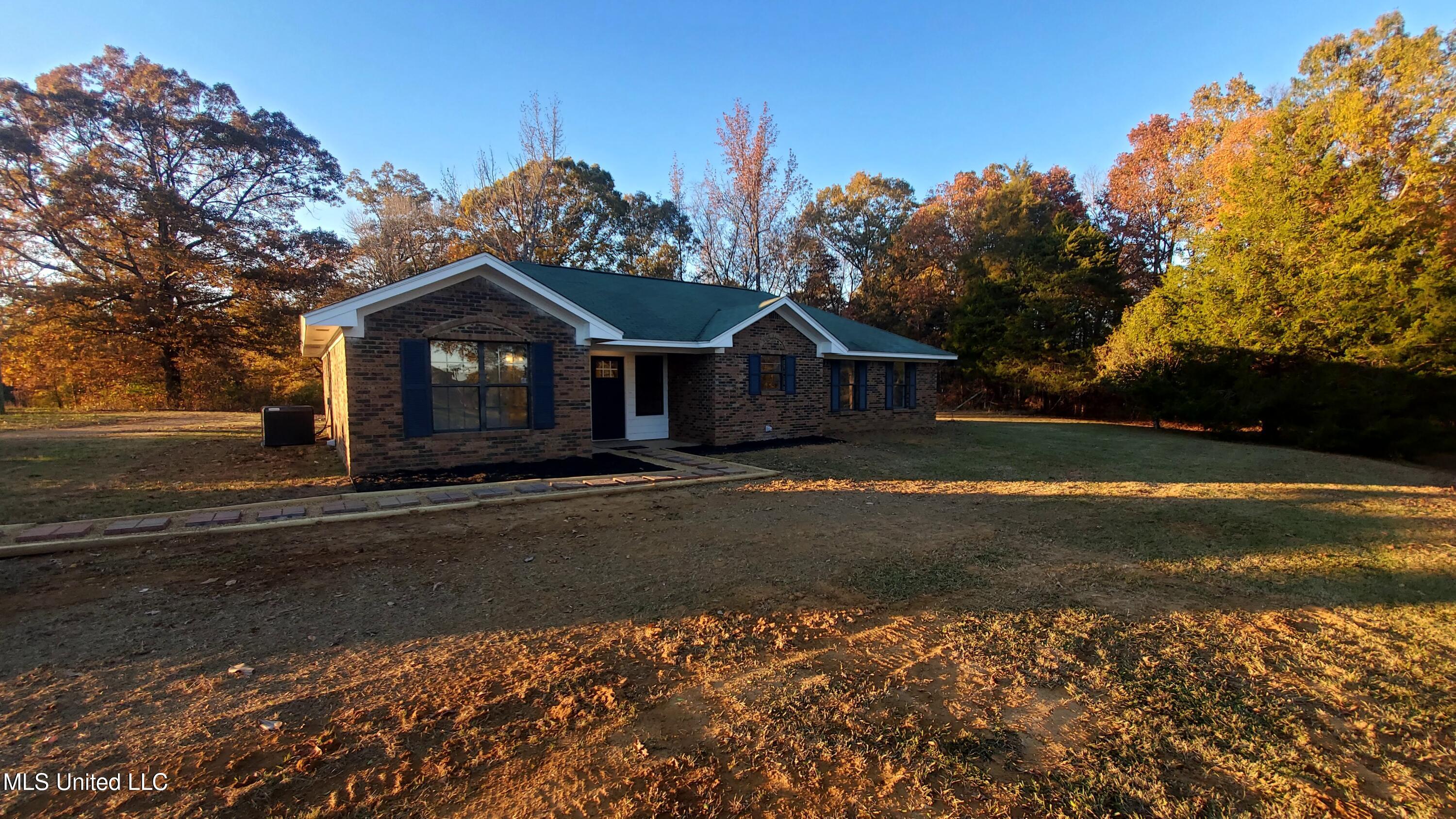 12141 Teasdale Road, Enid, Mississippi image 1