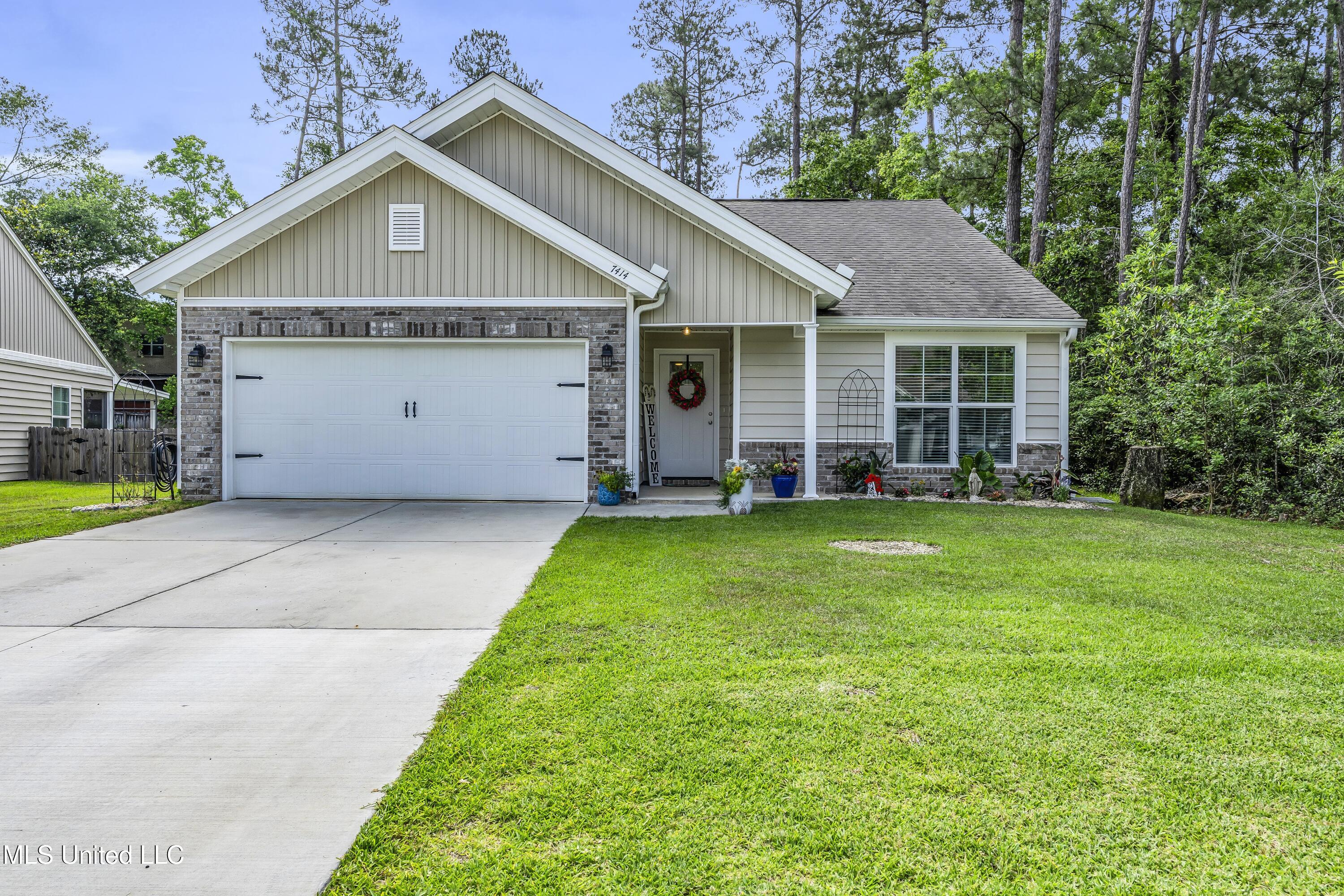 7414 Kaleki Way, Diamondhead, Mississippi image 2