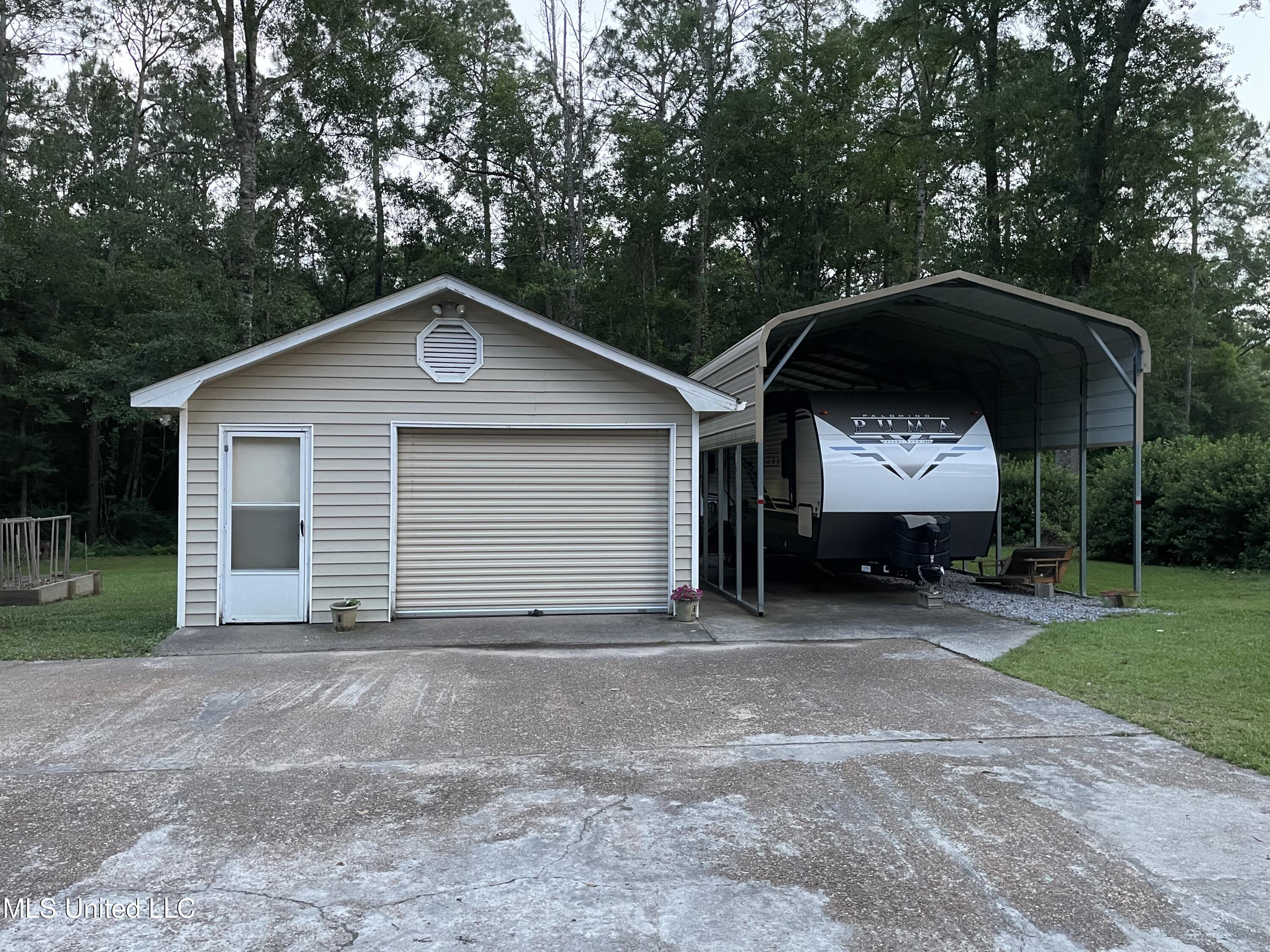 6324 Country Lane, Moss Point, Mississippi image 22