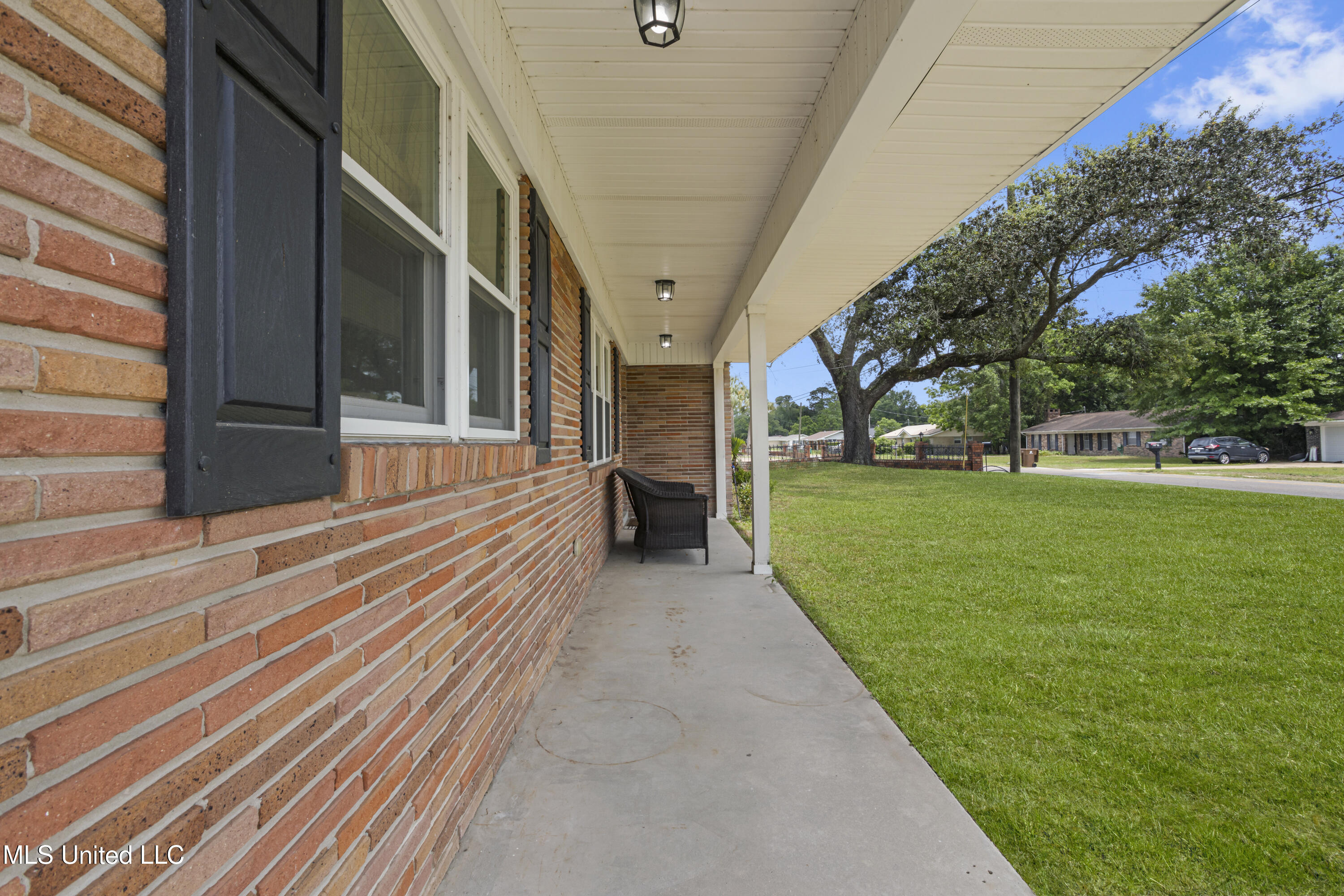 2192 Atkinson Road, Biloxi, Mississippi image 3