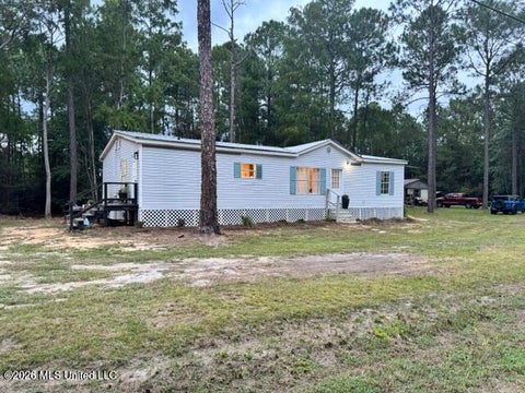 Mobile Home For Sale - 6392 Big Point Road<br/> Moss Point, MS 39562