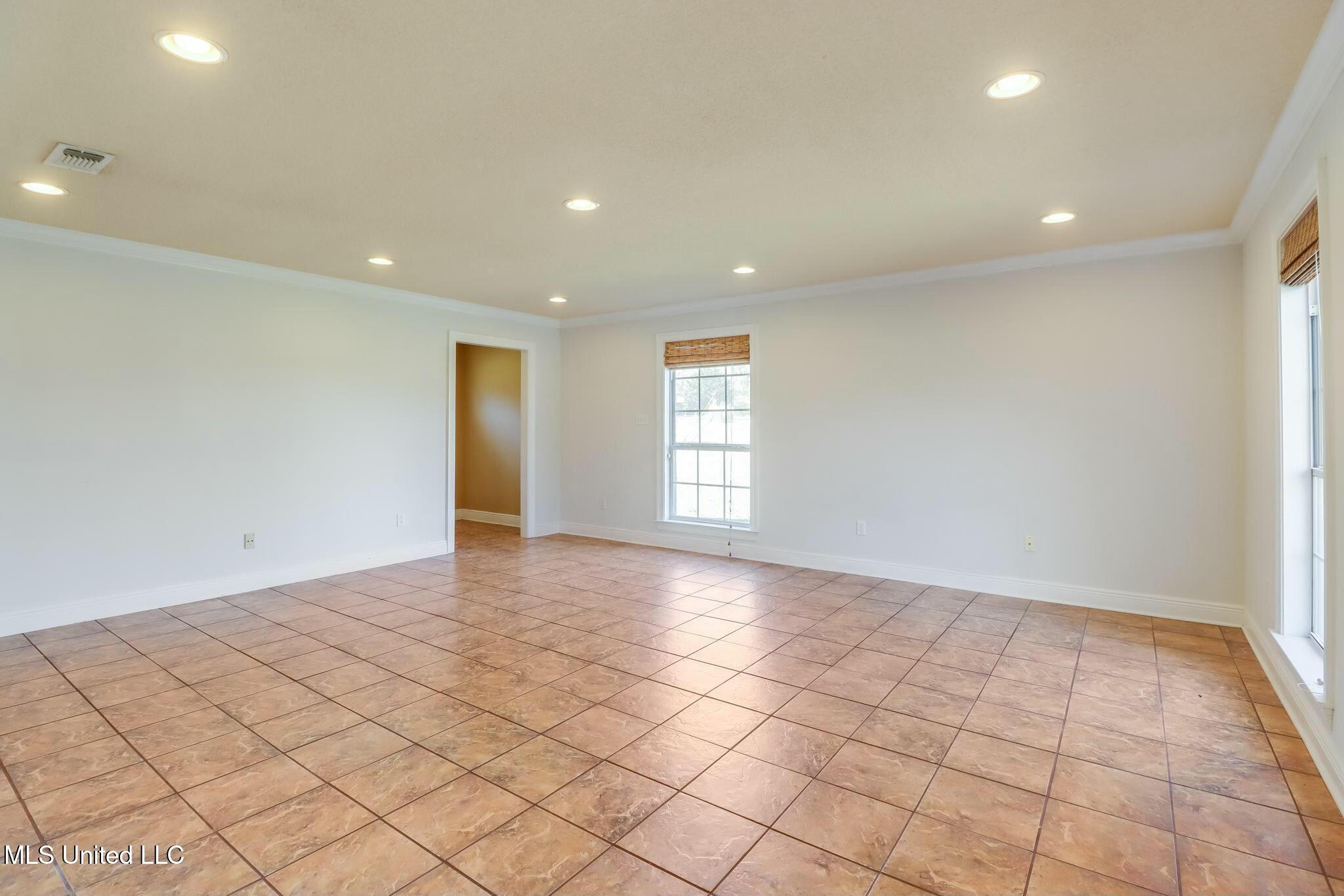 12191 Rebekah Drive, Gulfport, Mississippi image 16