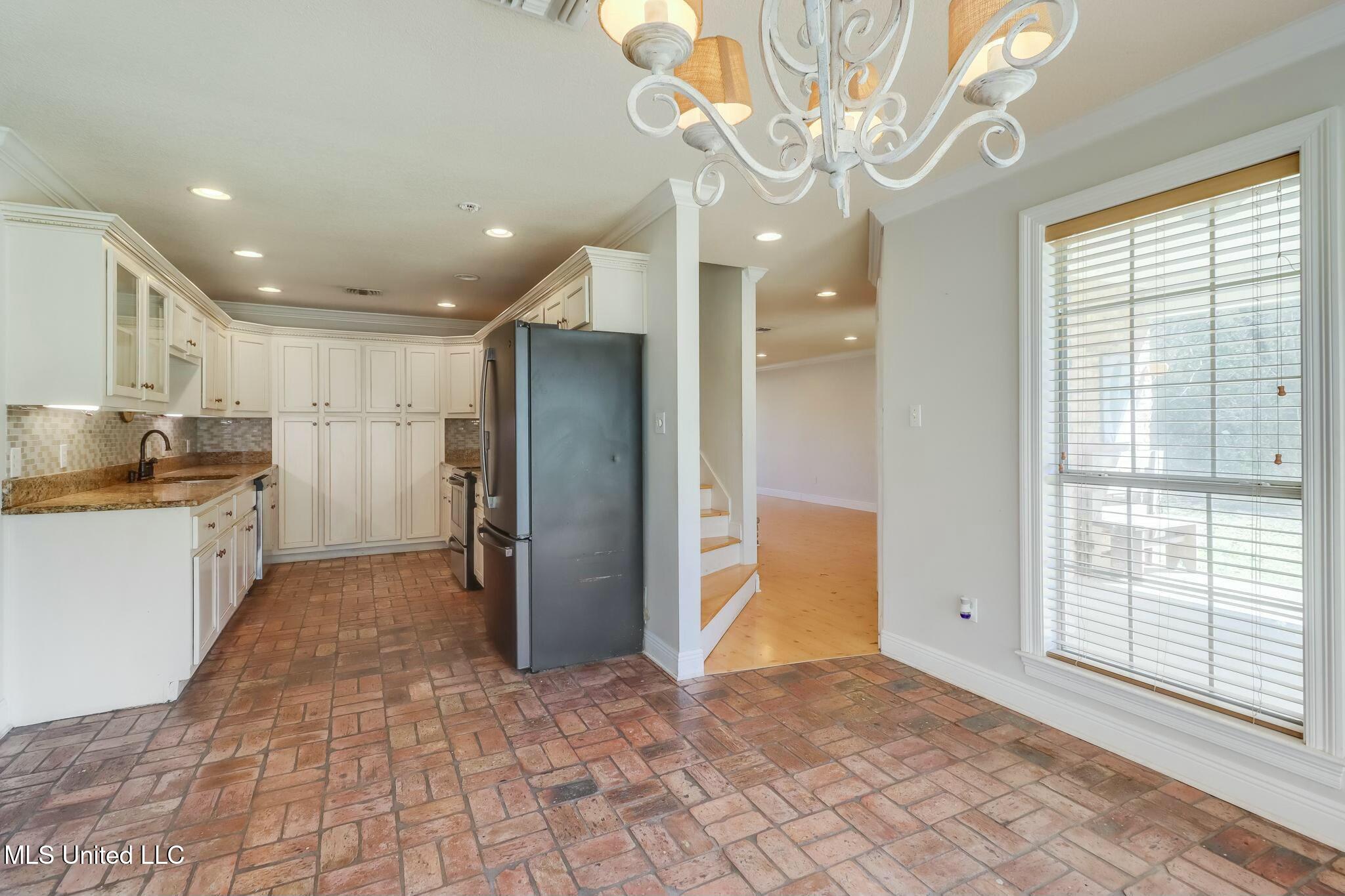 12191 Rebekah Drive, Gulfport, Mississippi image 11