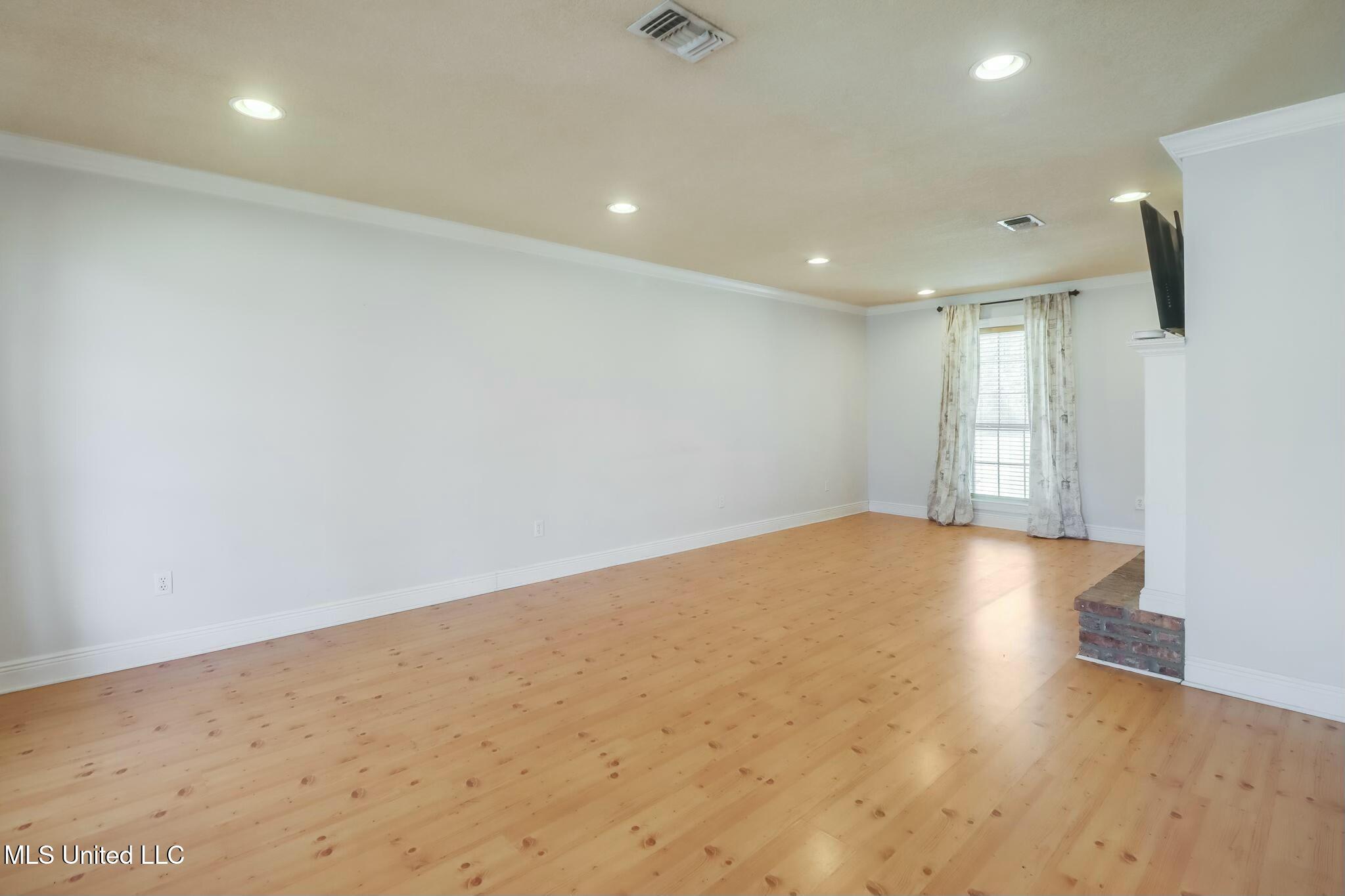 12191 Rebekah Drive, Gulfport, Mississippi image 9