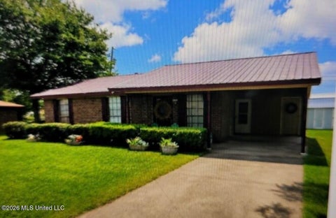 Homes For Sale - 106 Cefalu Drive<br/> Leland, MS 38756