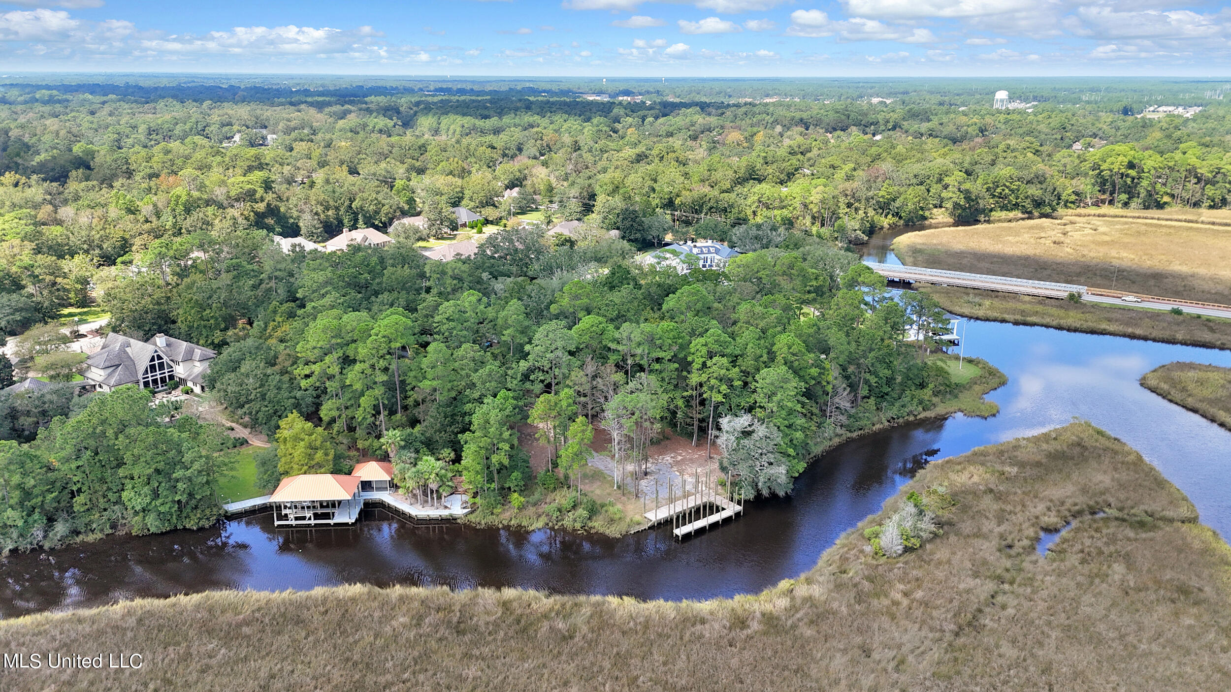 3612 Perryman Road, Ocean Springs, Mississippi image 7