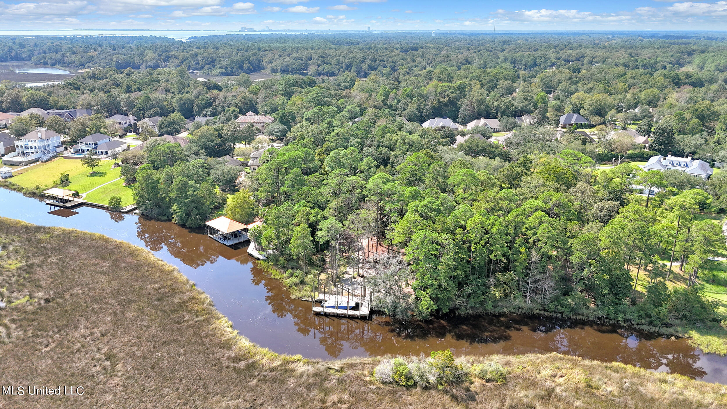 3612 Perryman Road, Ocean Springs, Mississippi image 5