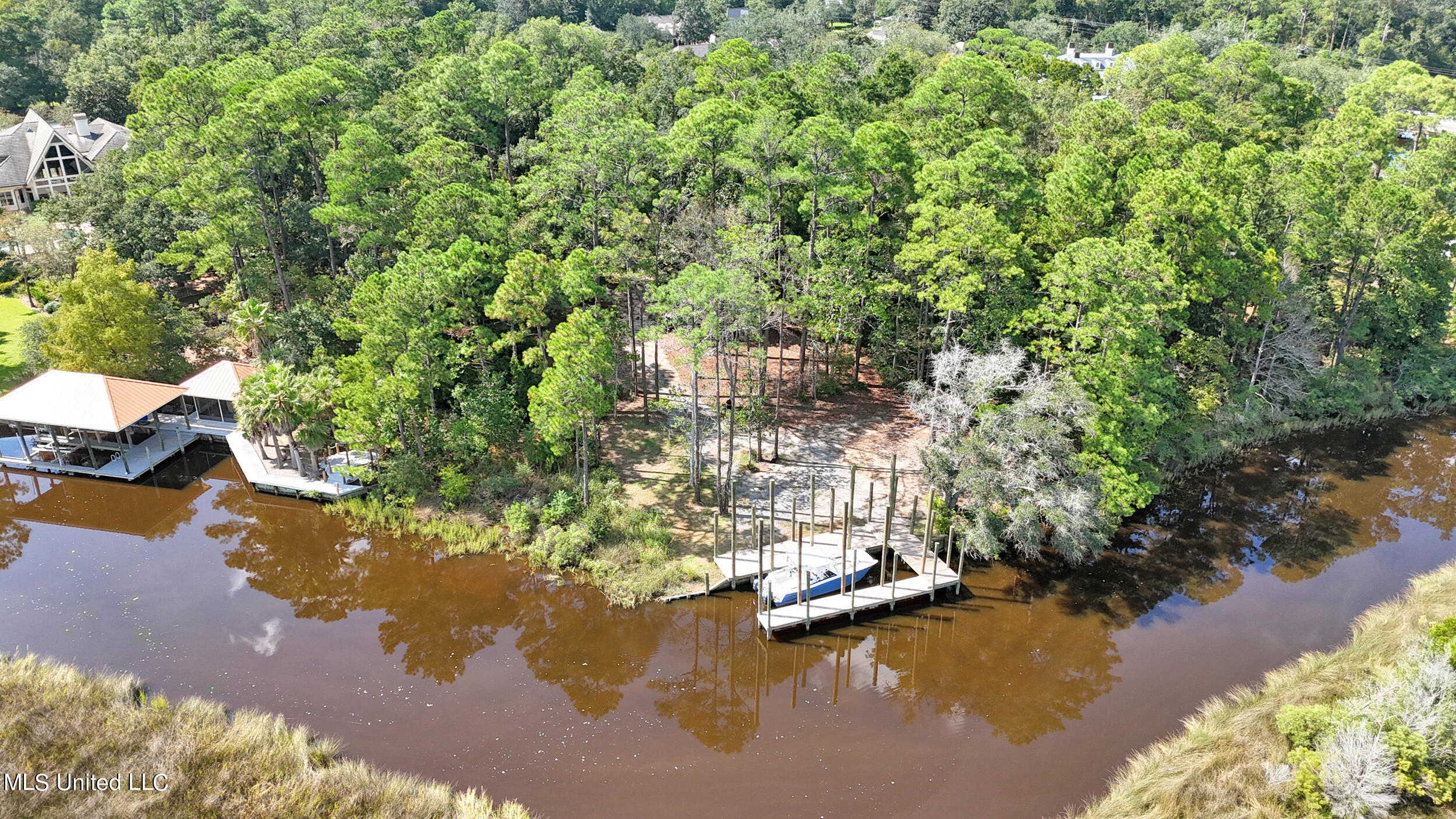 3612 Perryman Road, Ocean Springs, Mississippi image 8