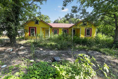 Homes For Sale - 203 Hollingsworth Street<br/> Bolivar County, Shelby, MS 38774