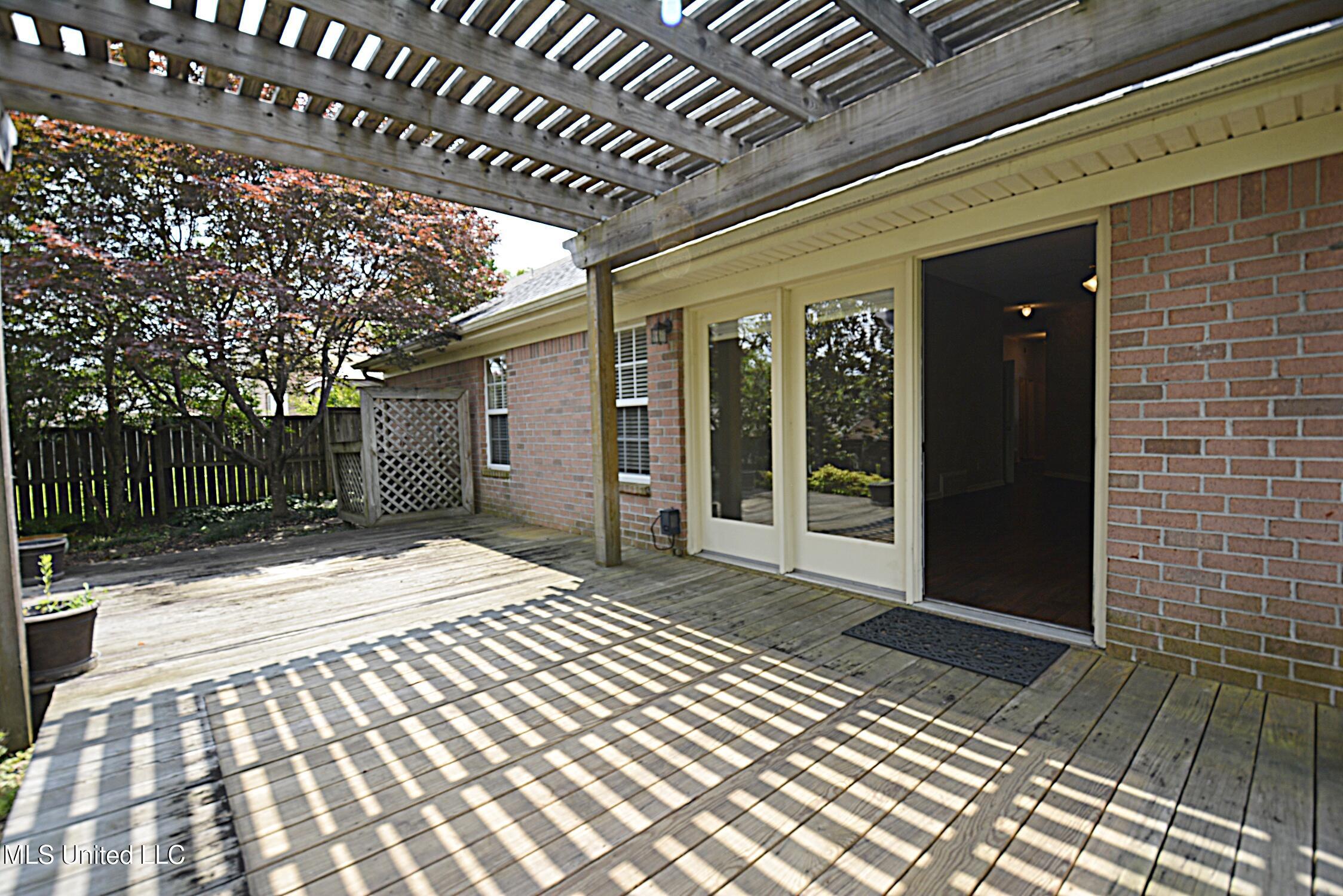 1036 Warwick Place, Southaven, Mississippi image 31