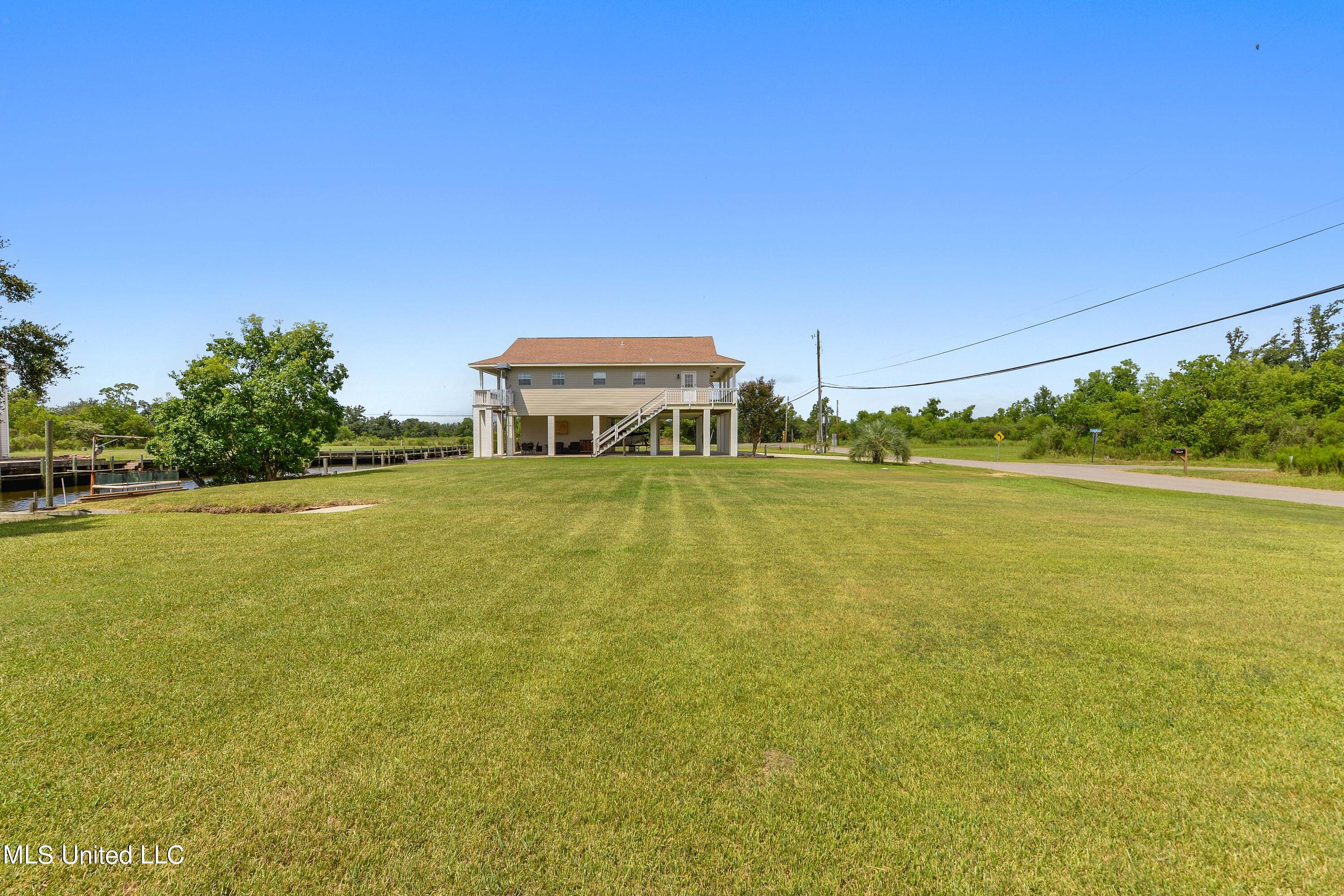 11236 Jordan River Drive, Bay Saint Louis, Mississippi image 11