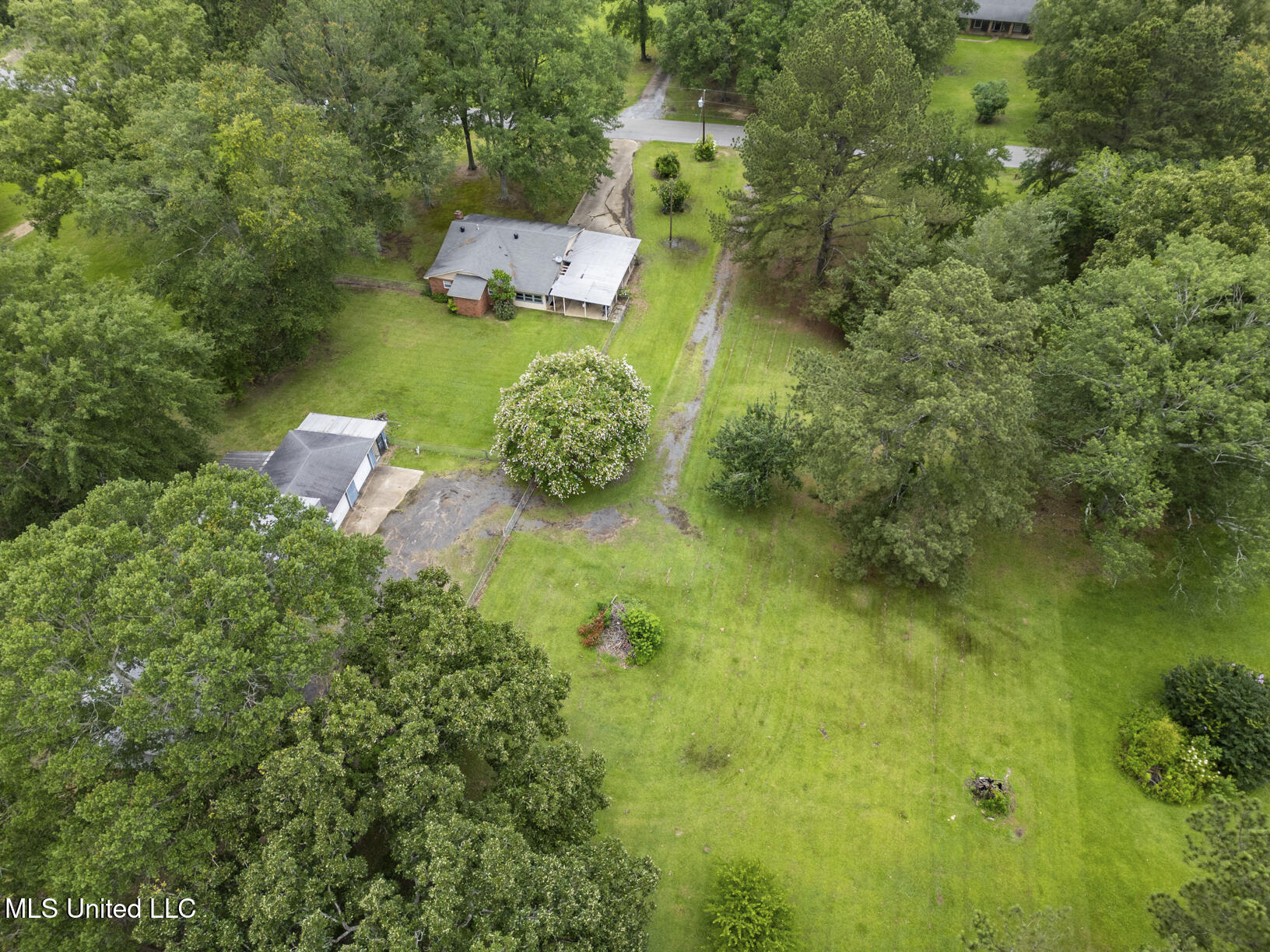201 Poplar Street, Florence, Mississippi image 42