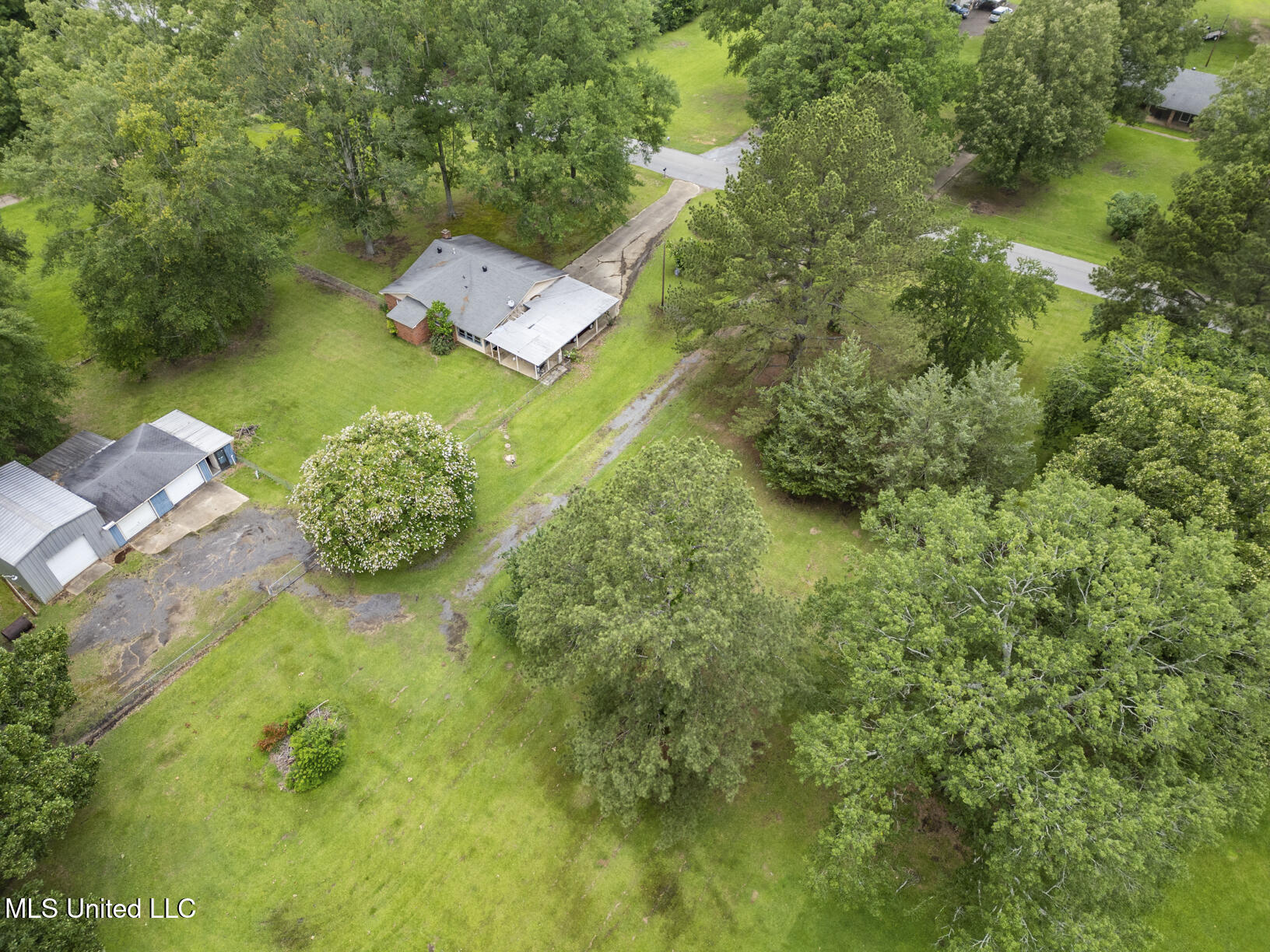 201 Poplar Street, Florence, Mississippi image 40