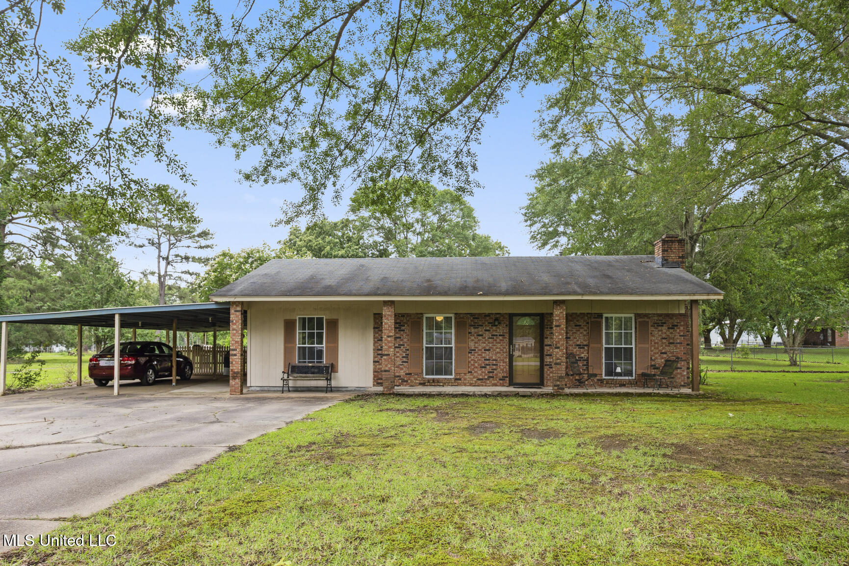 201 Poplar Street, Florence, Mississippi image 1