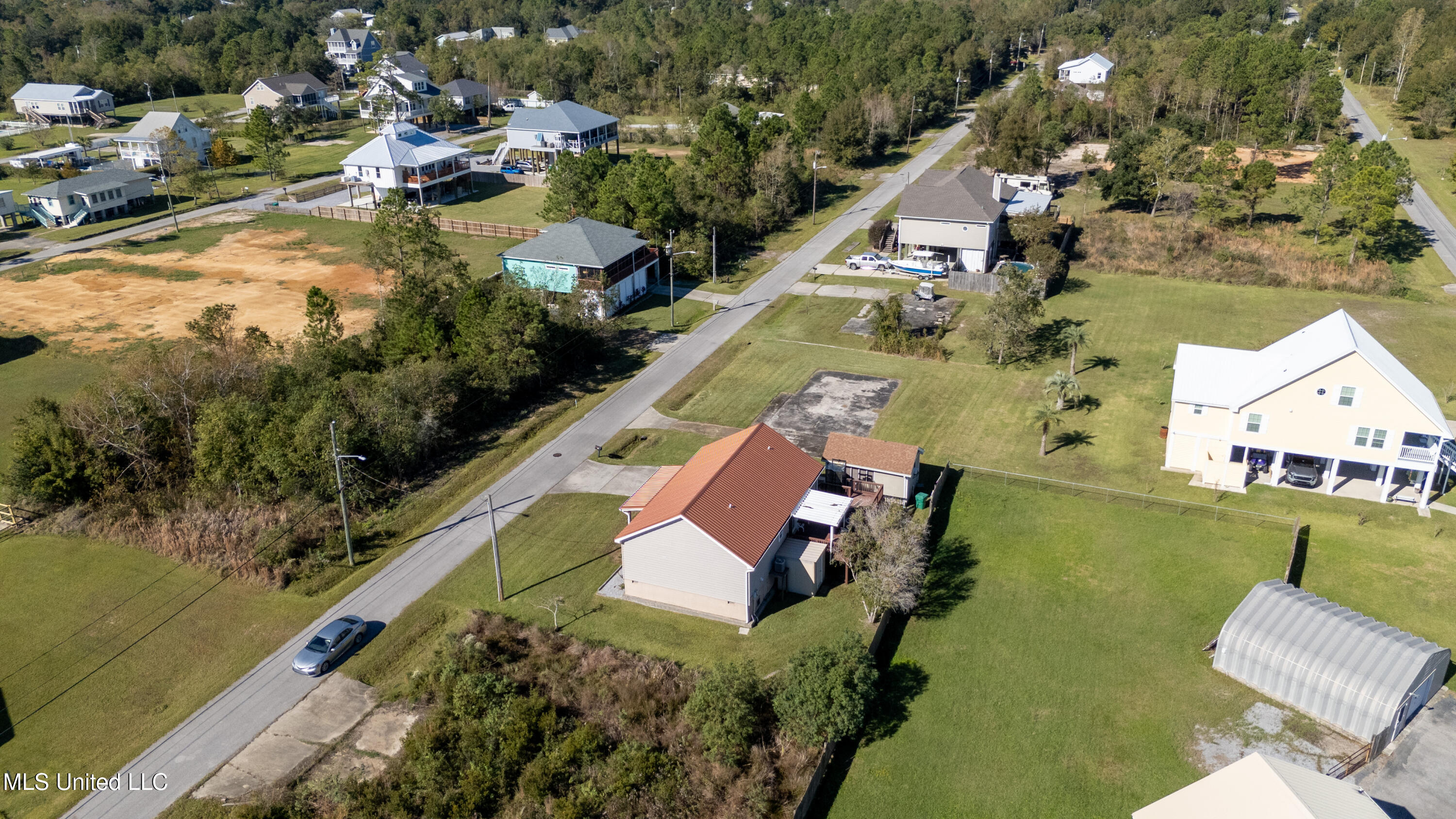 210 Pine Ridge Drive, Waveland, Mississippi image 38