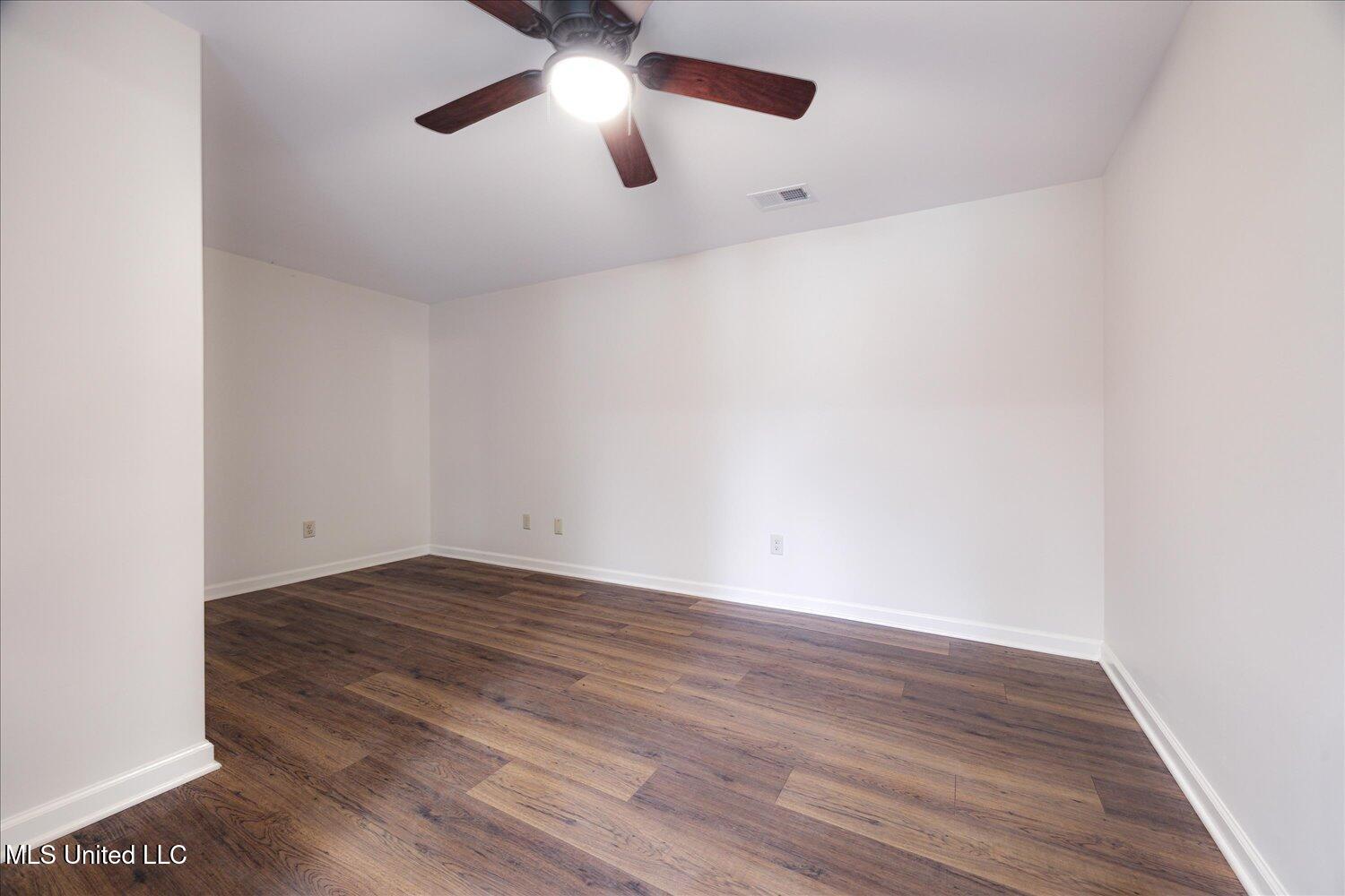 2185 Plum Point Road, Southaven, Mississippi image 33