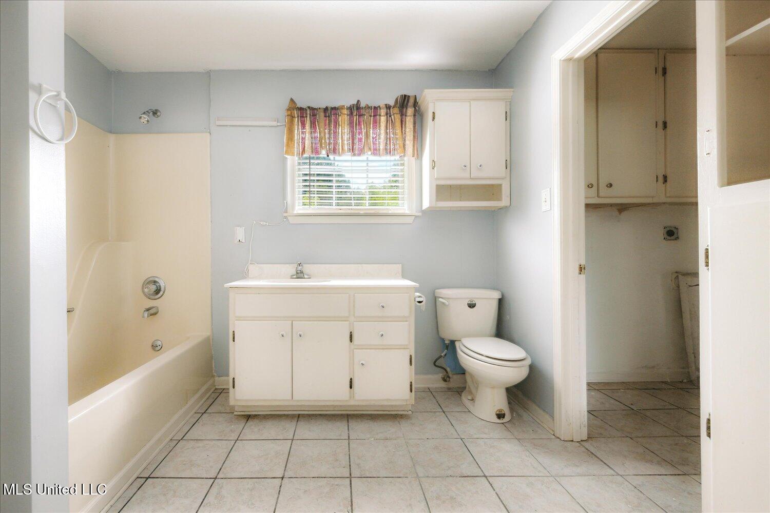 2185 Plum Point Road, Southaven, Mississippi image 10