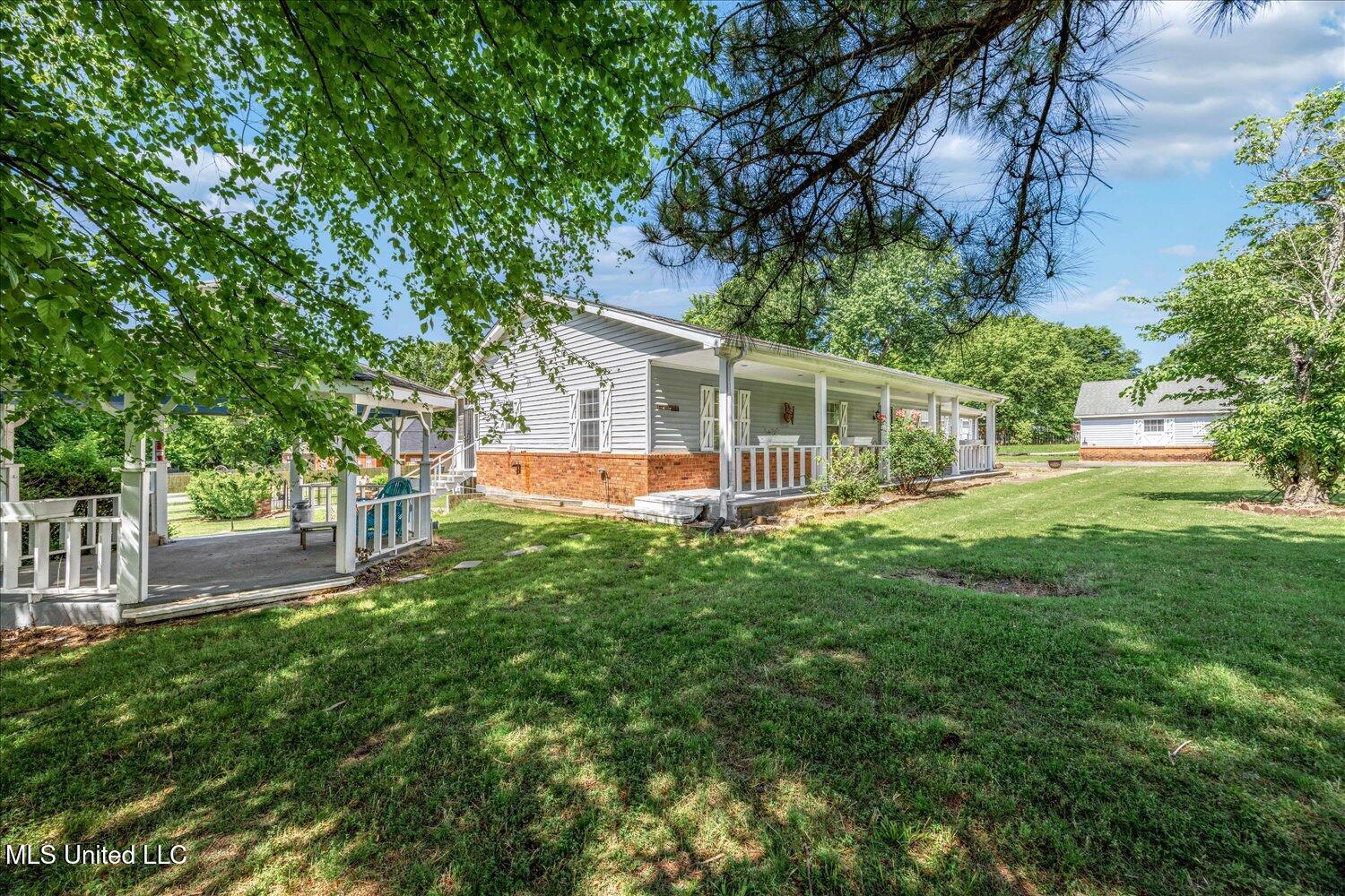 2185 Plum Point Road, Southaven, Mississippi image 6