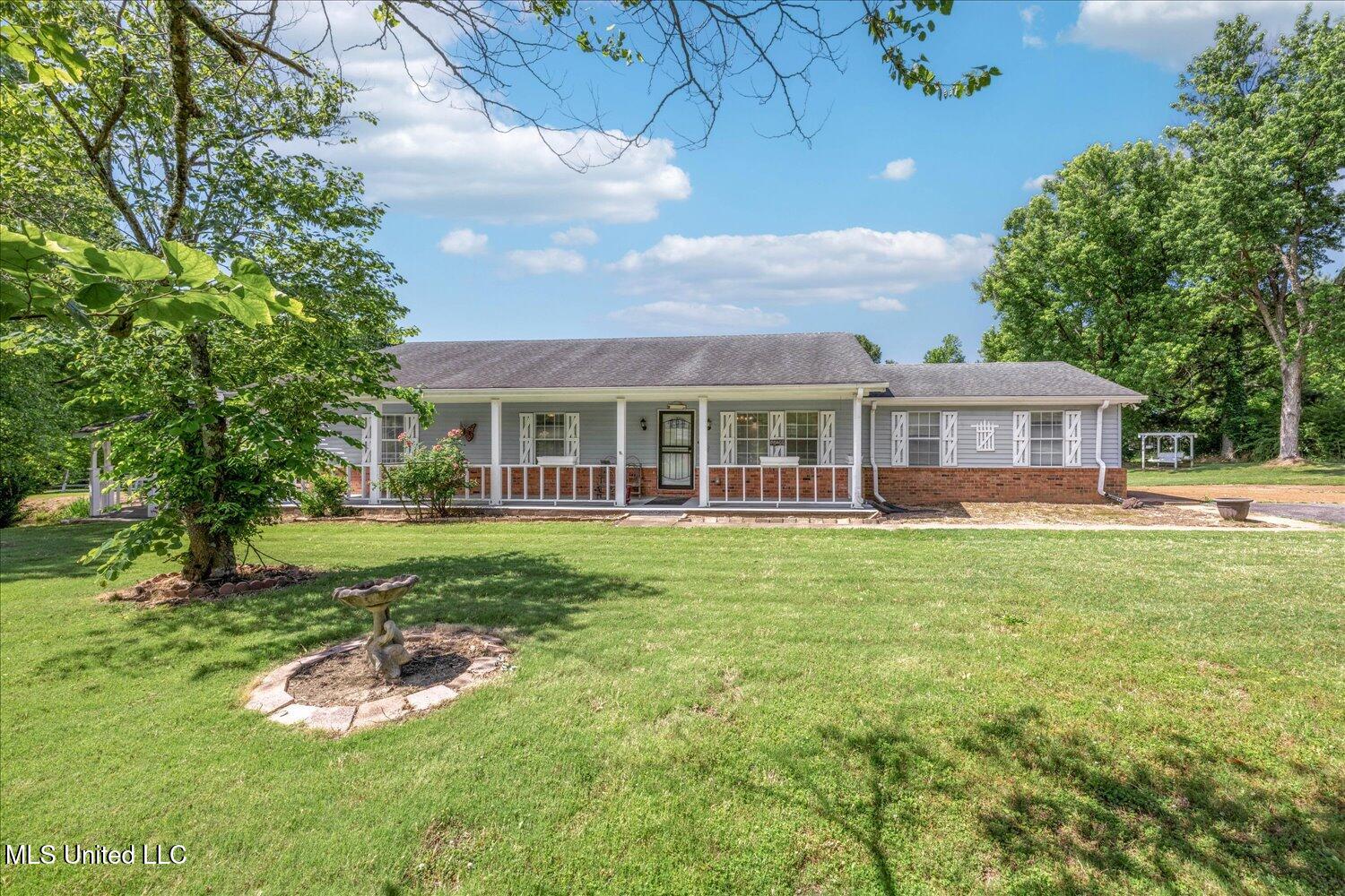 2185 Plum Point Road, Southaven, Mississippi image 2