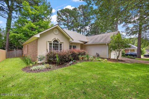 Homes For Sale - 455 Shadowood Drive<br/> Ridgeland, MS 39157