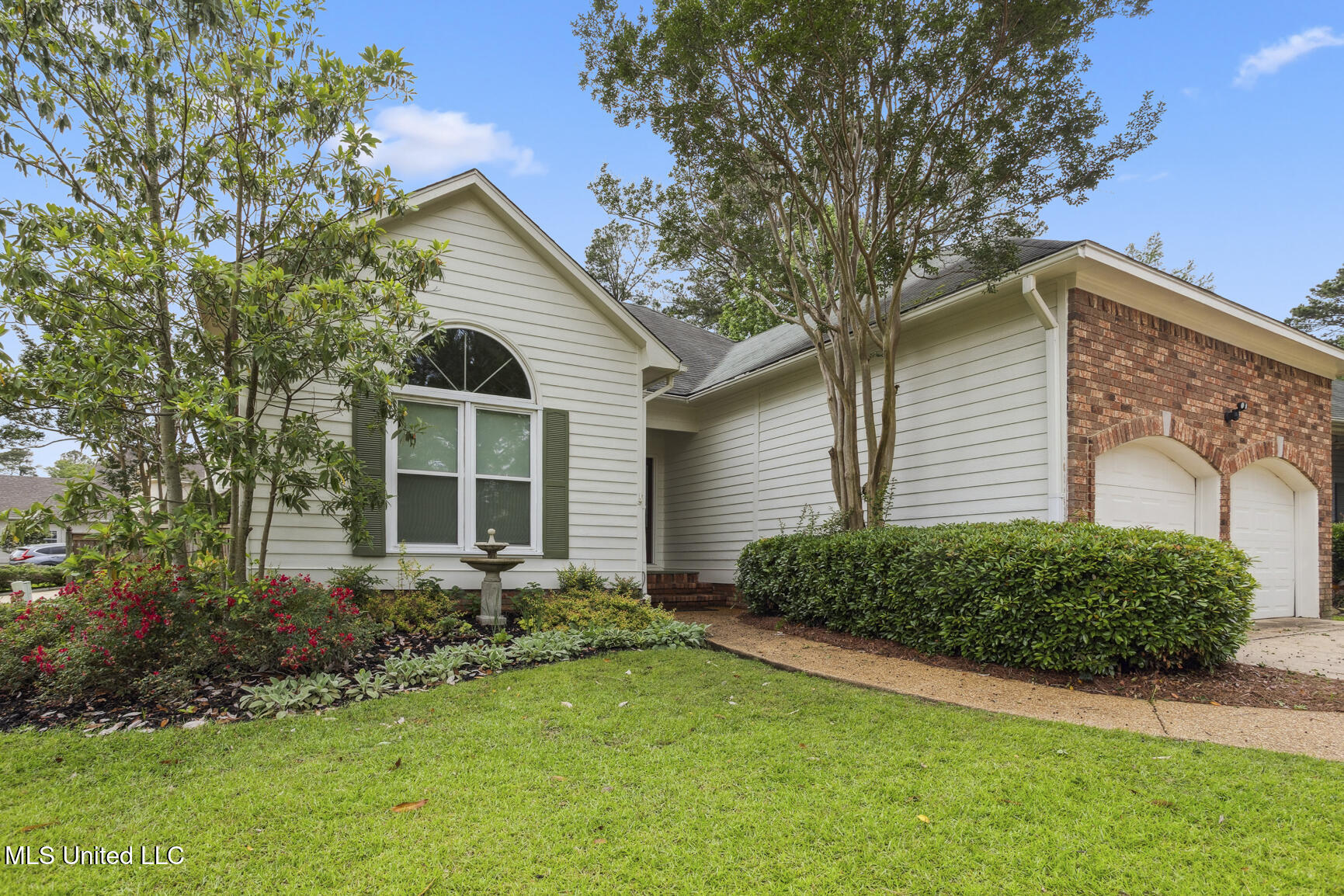 231 Bayview Drive, Madison, Mississippi image 1