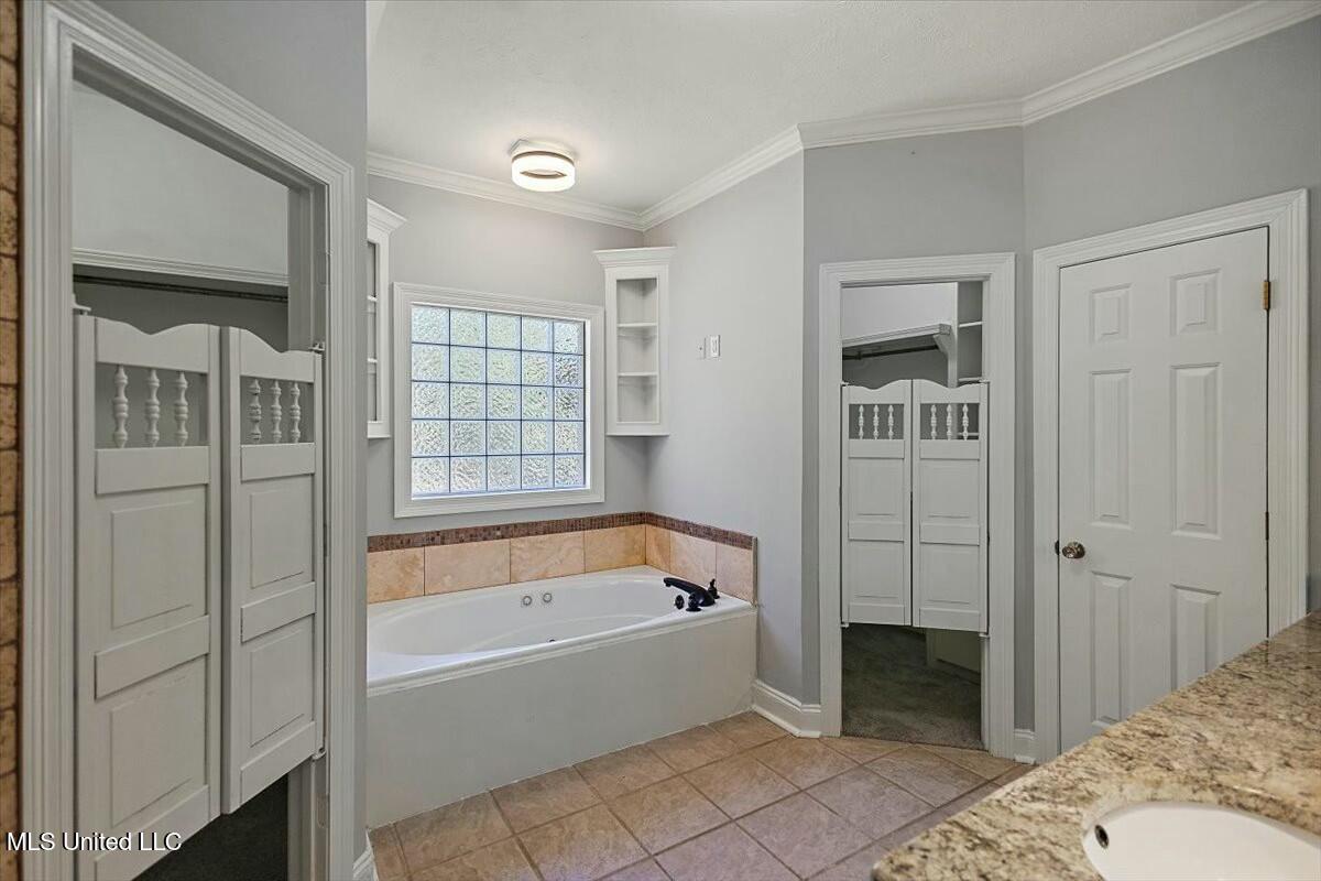 307 Meadowview Lane, Brandon, Mississippi image 17
