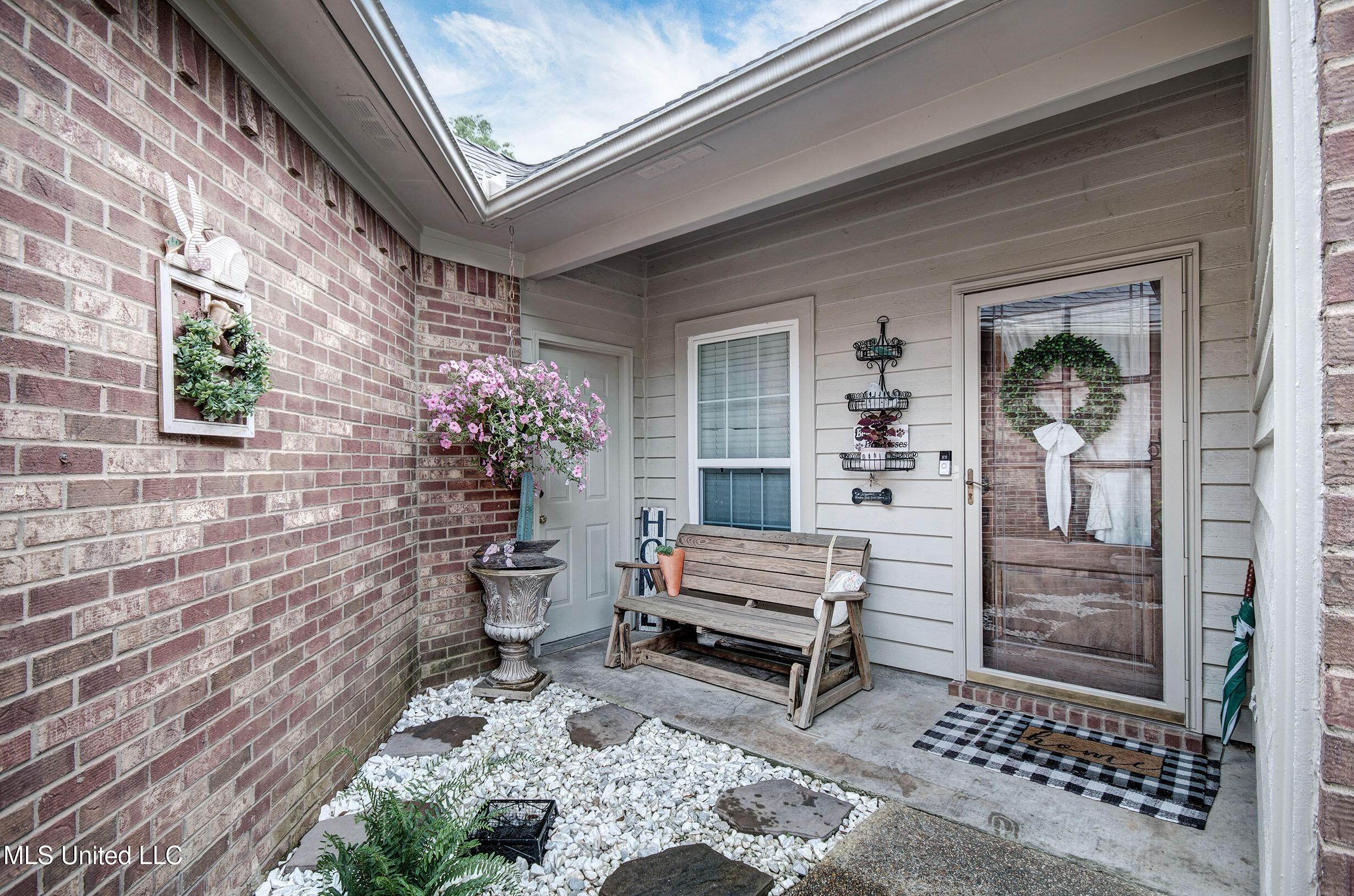 512 Sweetwater, Brandon, Mississippi image 3