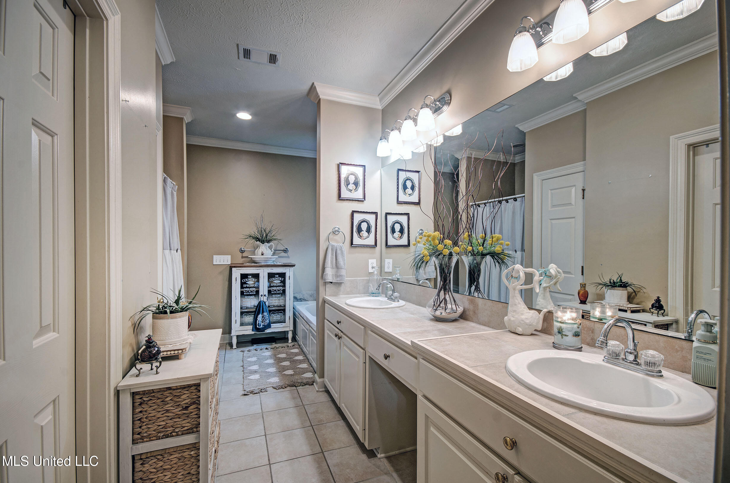 512 Sweetwater, Brandon, Mississippi image 25