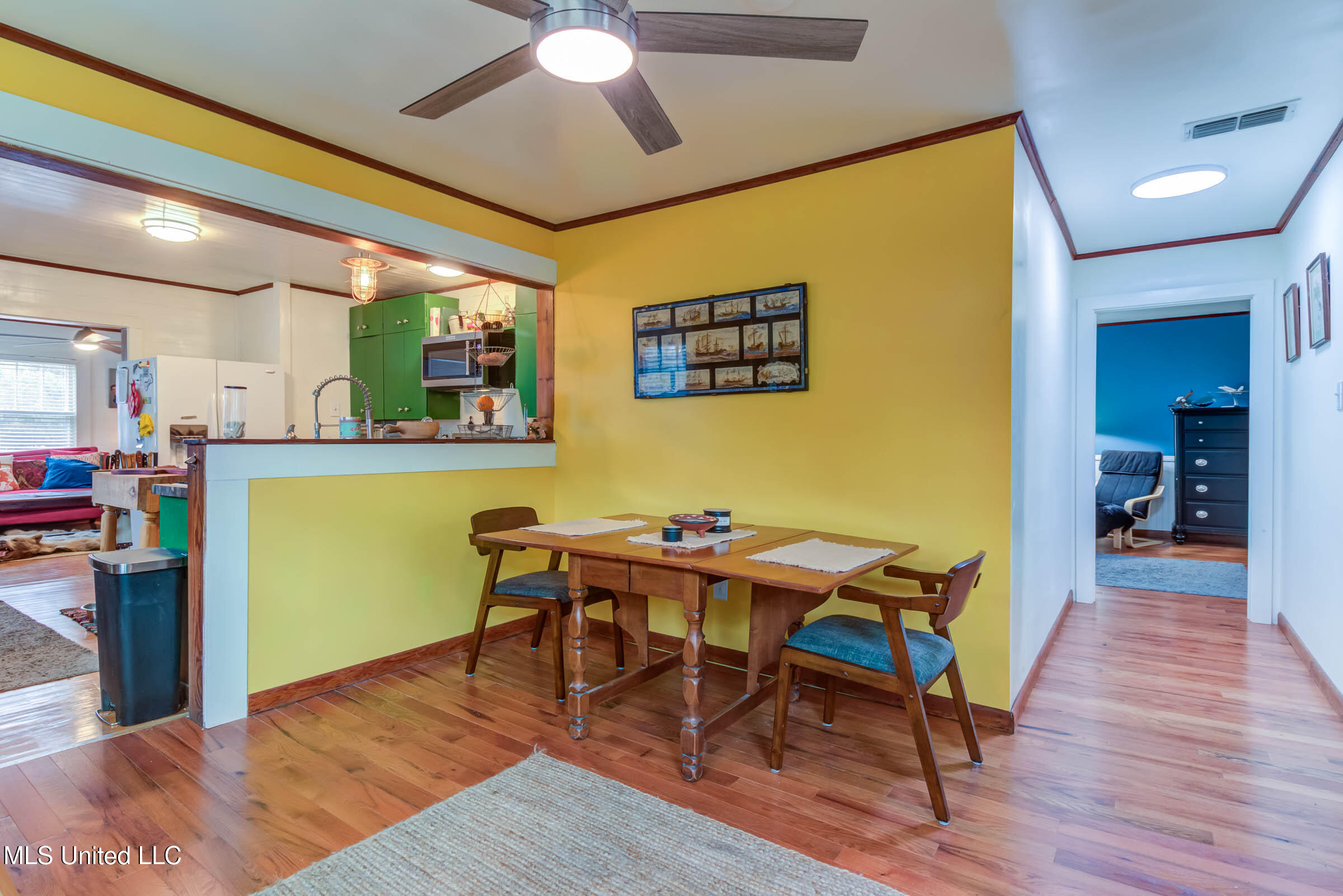 668 N Seal Avenue, Long Beach, Mississippi image 3
