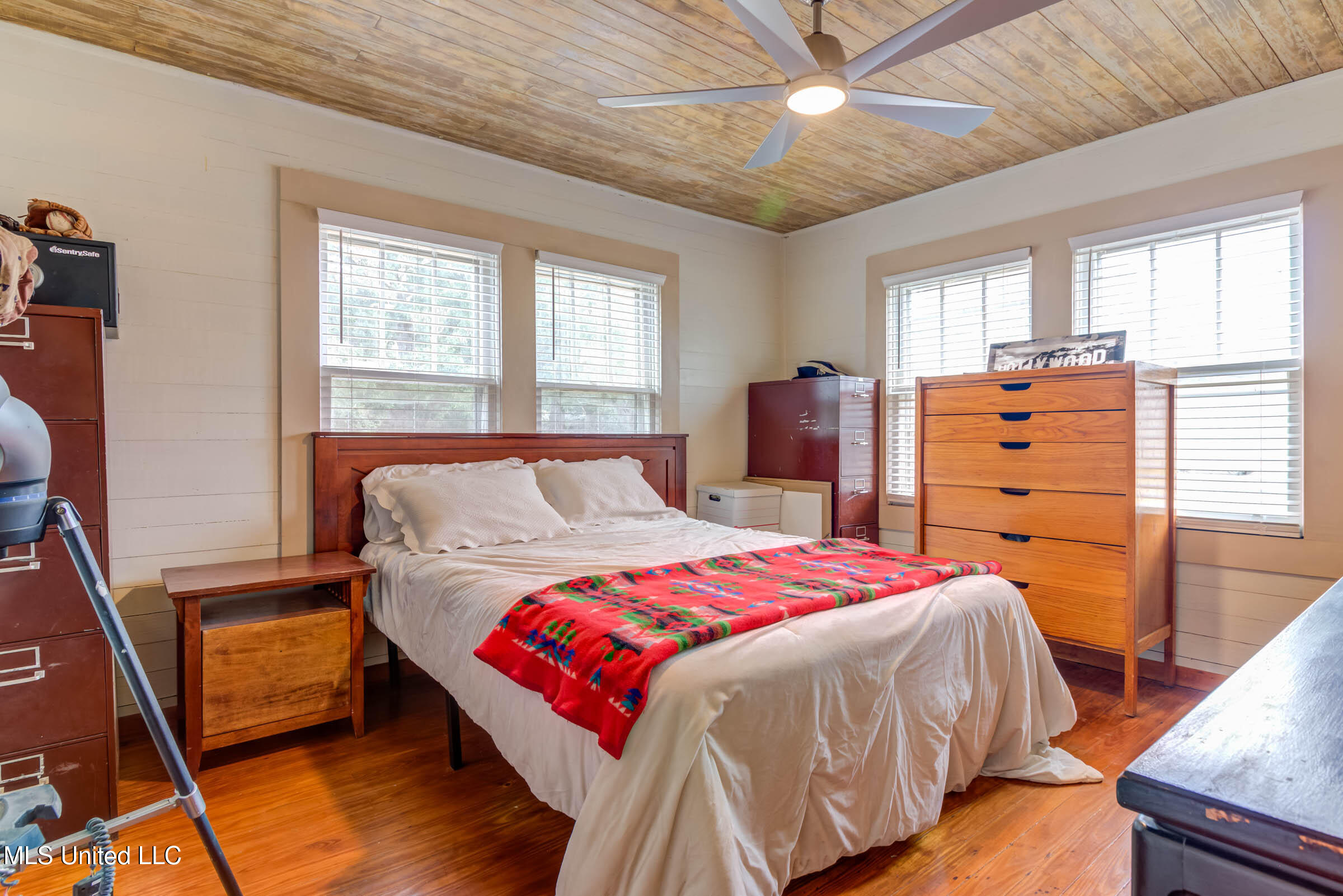 668 N Seal Avenue, Long Beach, Mississippi image 26
