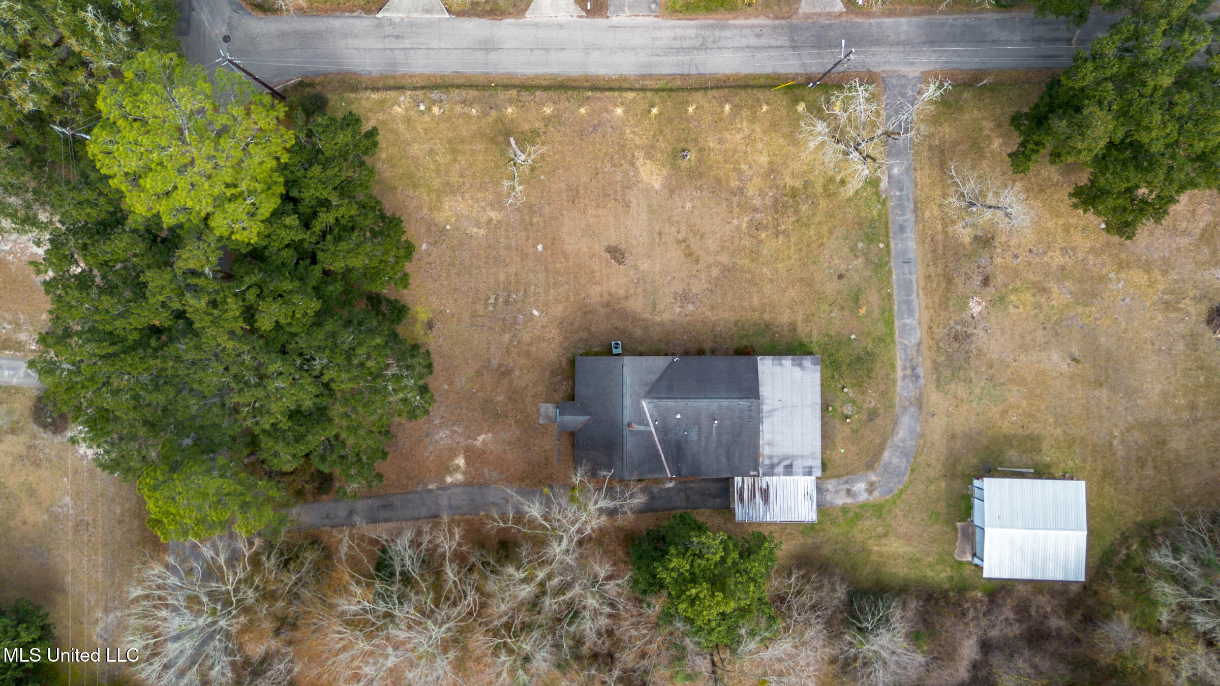 668 N Seal Avenue, Long Beach, Mississippi image 41