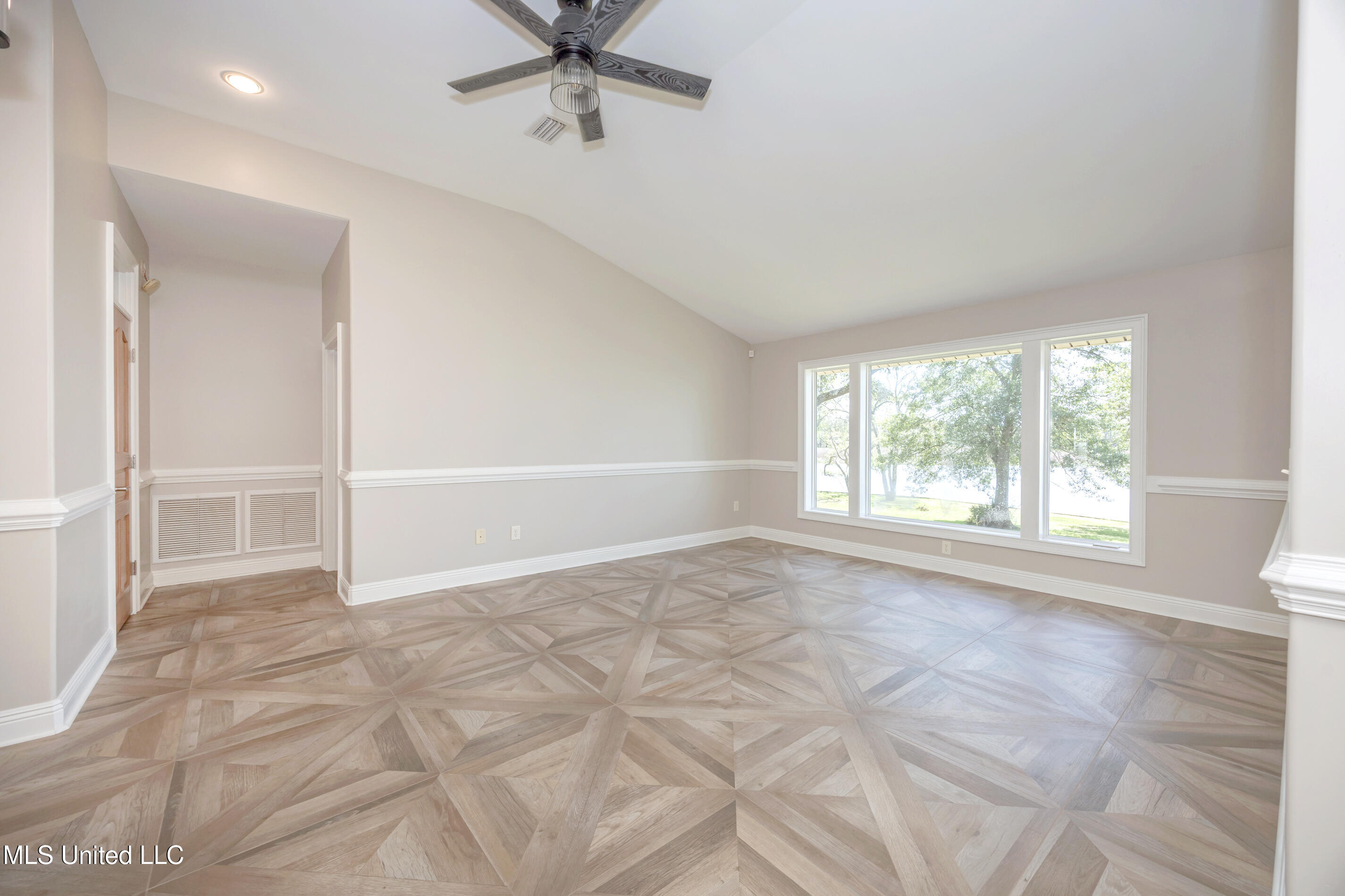 2801 Eagle Pine Drive, Ocean Springs, Mississippi image 26